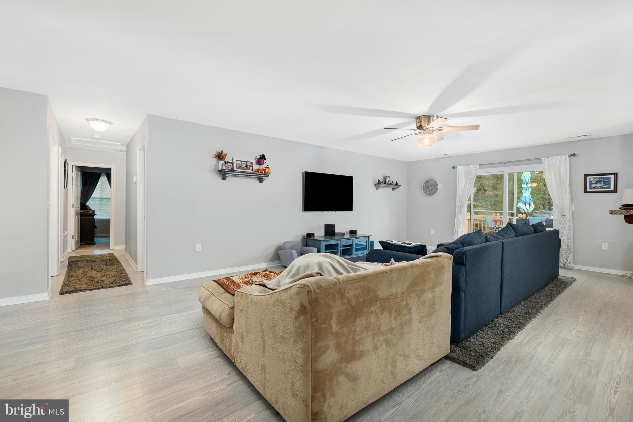 CABIN POINT / GLEBE HARBOR - Residential