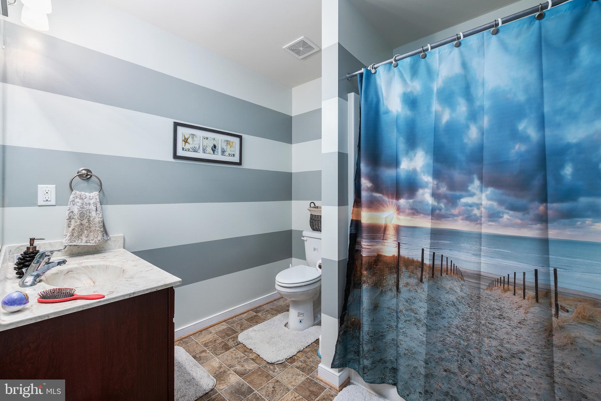 CABIN POINT / GLEBE HARBOR - Residential