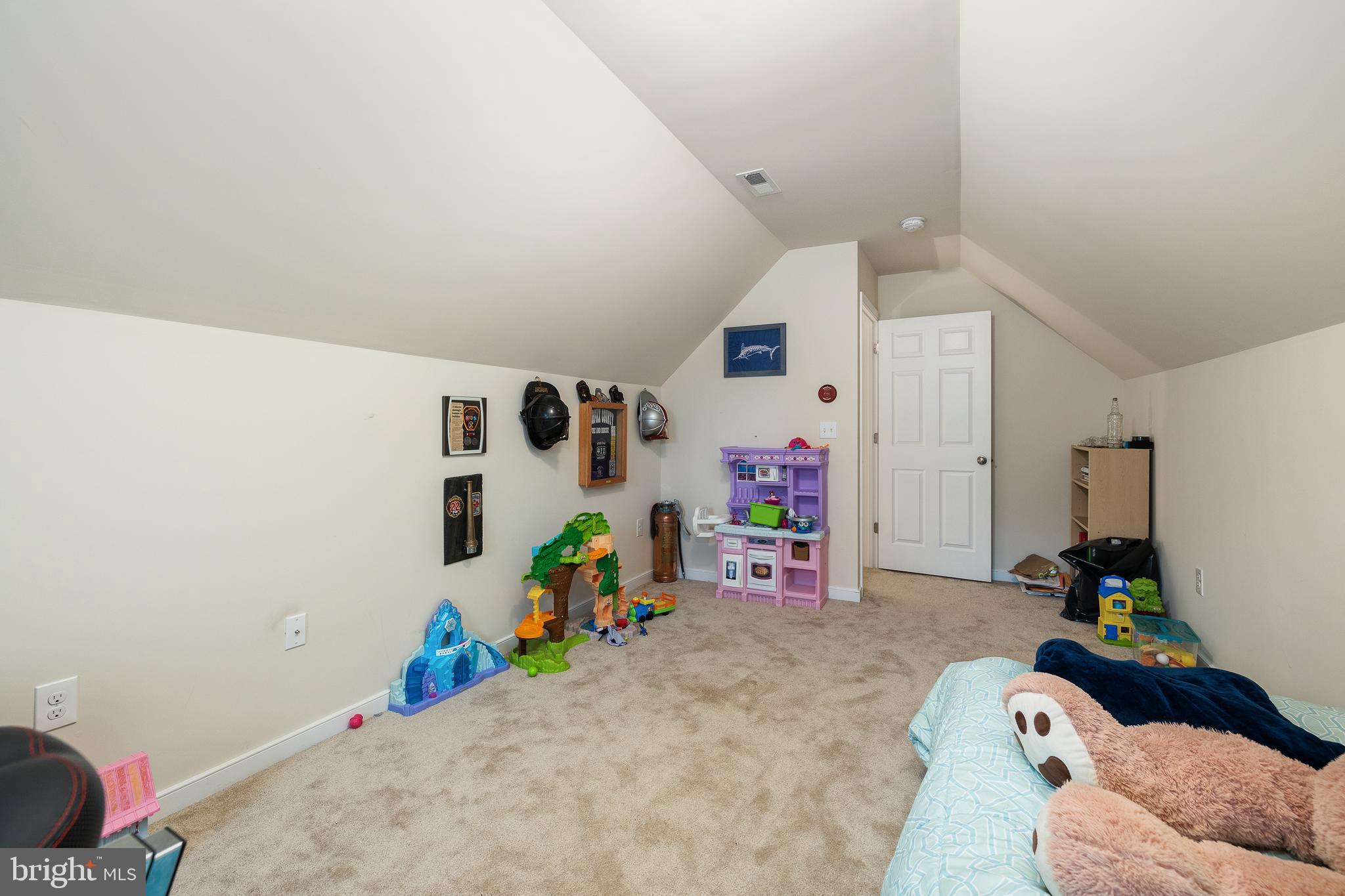 CABIN POINT / GLEBE HARBOR - Residential