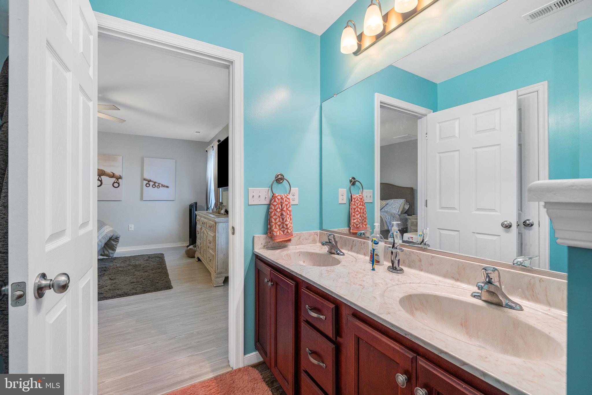 CABIN POINT / GLEBE HARBOR - Residential