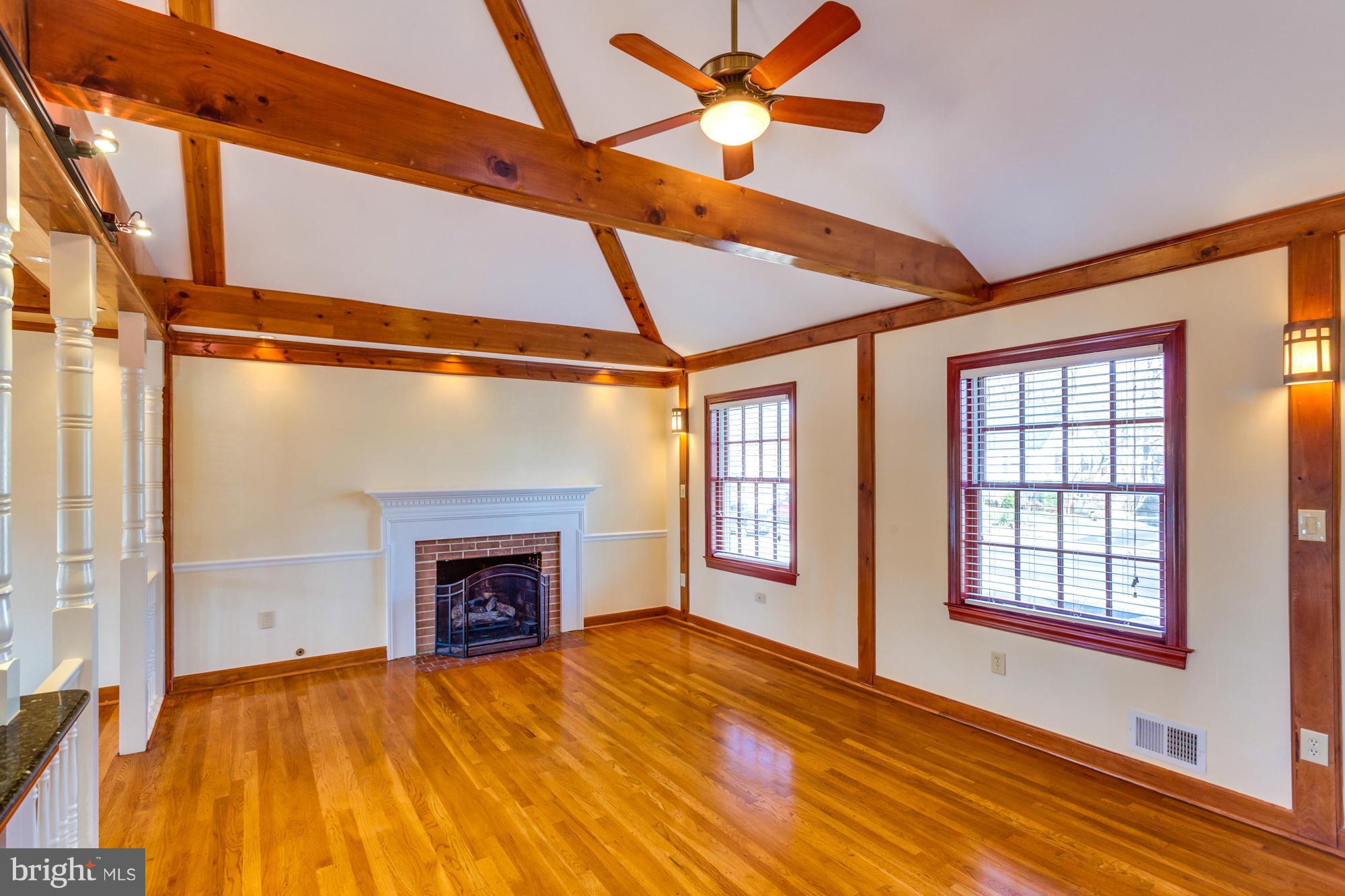 COLLINGWOOD SPRINGS - Residential