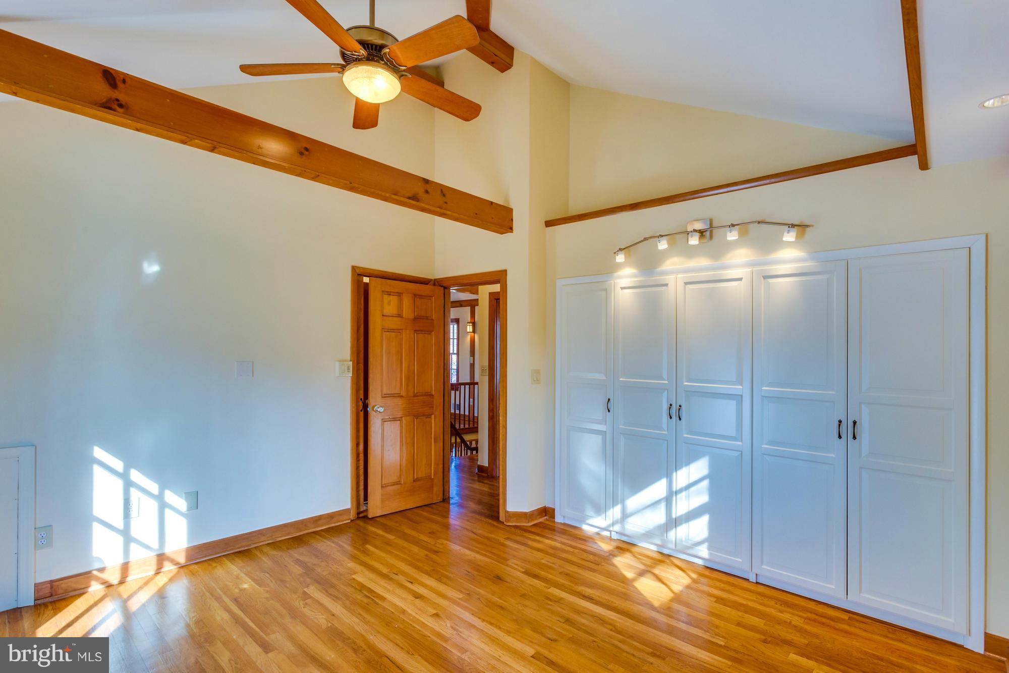 COLLINGWOOD SPRINGS - Residential