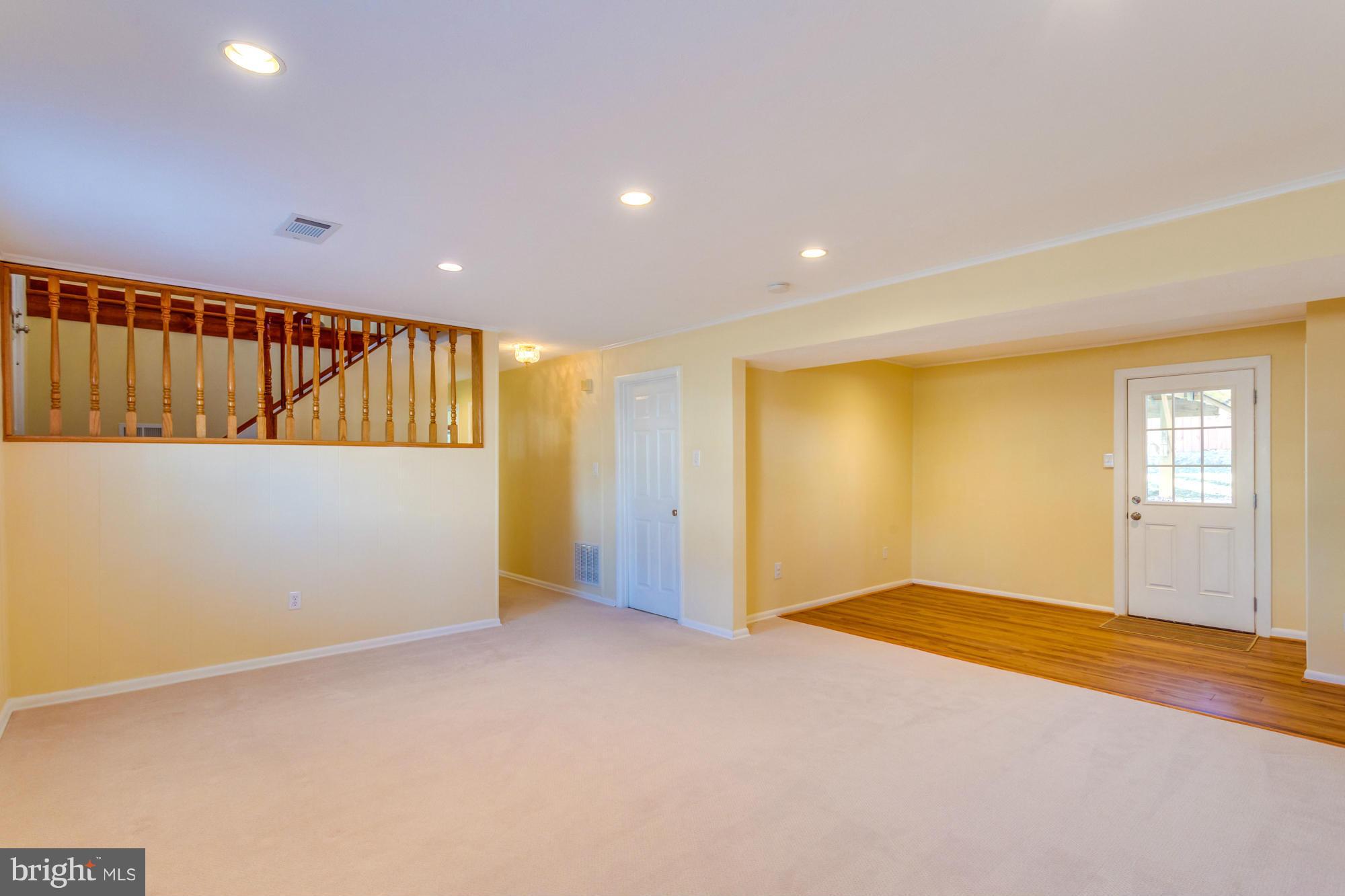 COLLINGWOOD SPRINGS - Residential