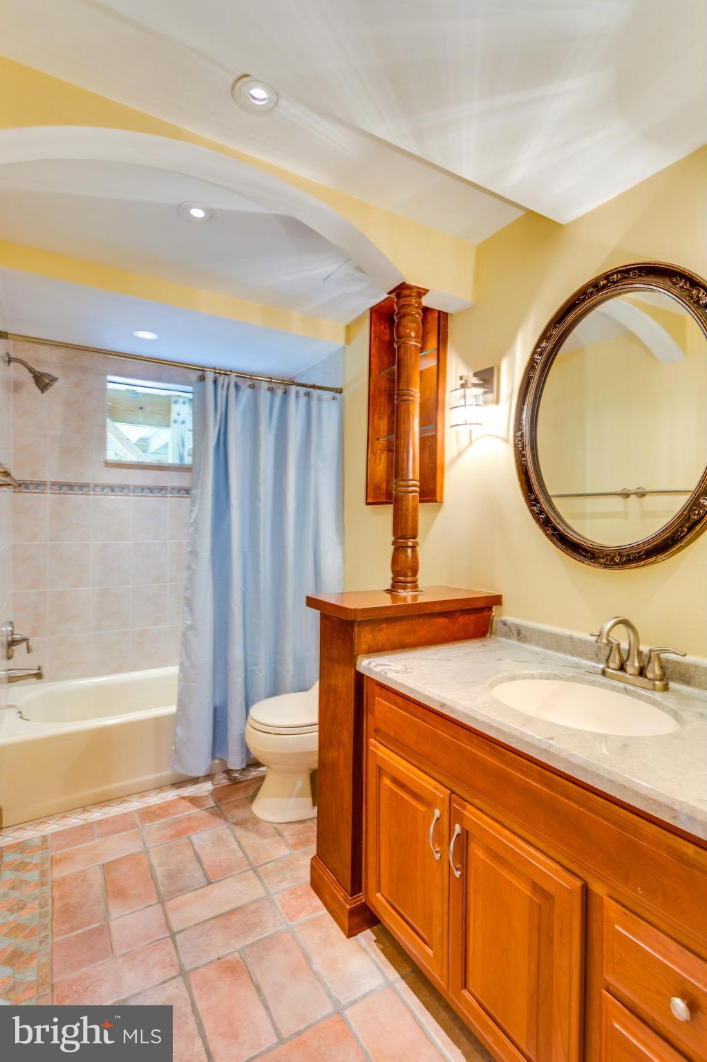 COLLINGWOOD SPRINGS - Residential