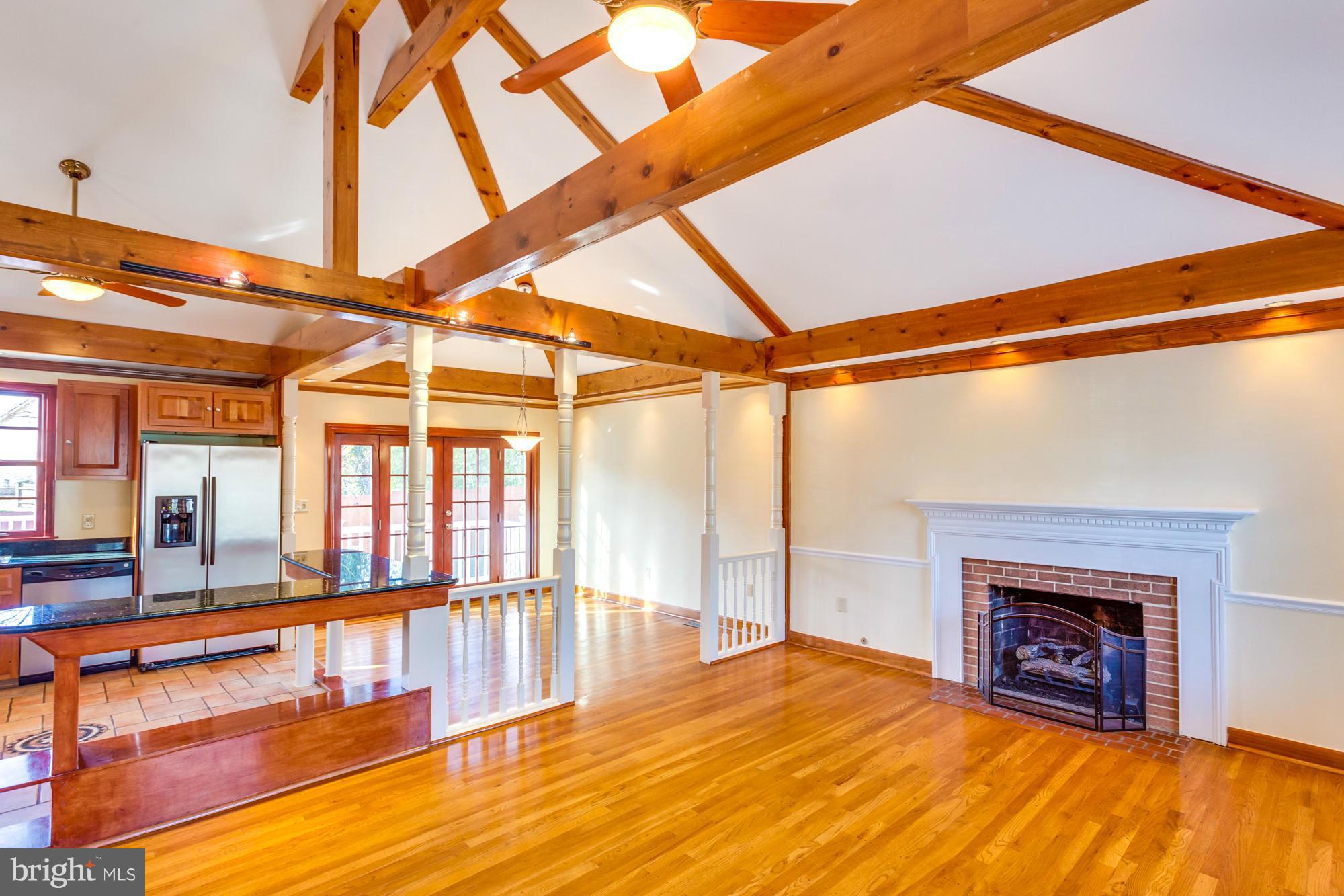 COLLINGWOOD SPRINGS - Residential