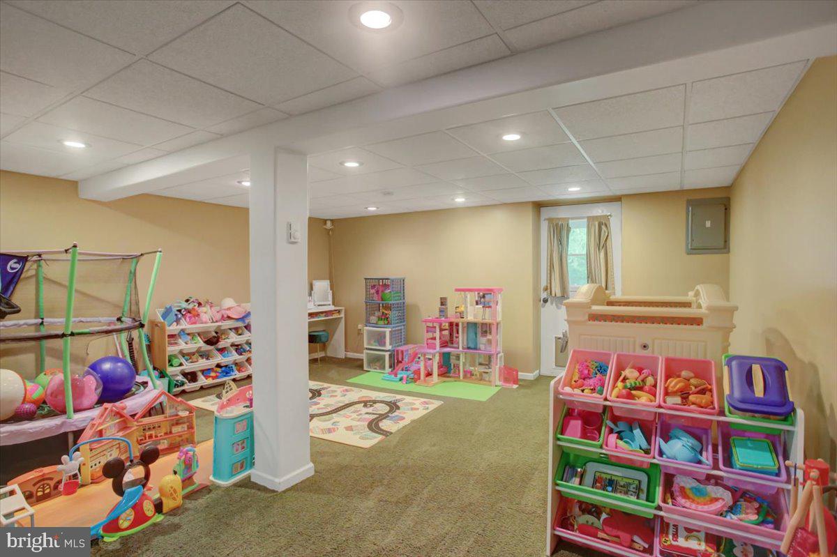 PHEASANT RUN - Residential