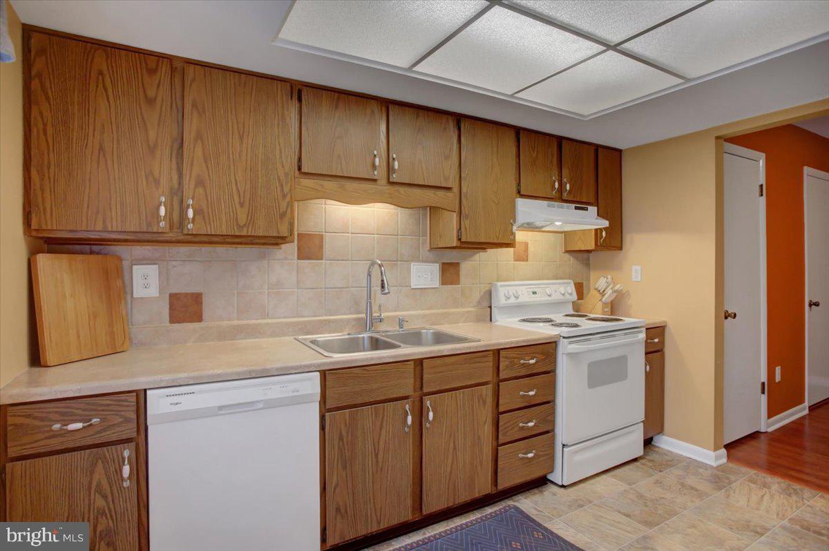 PHEASANT RUN - Residential