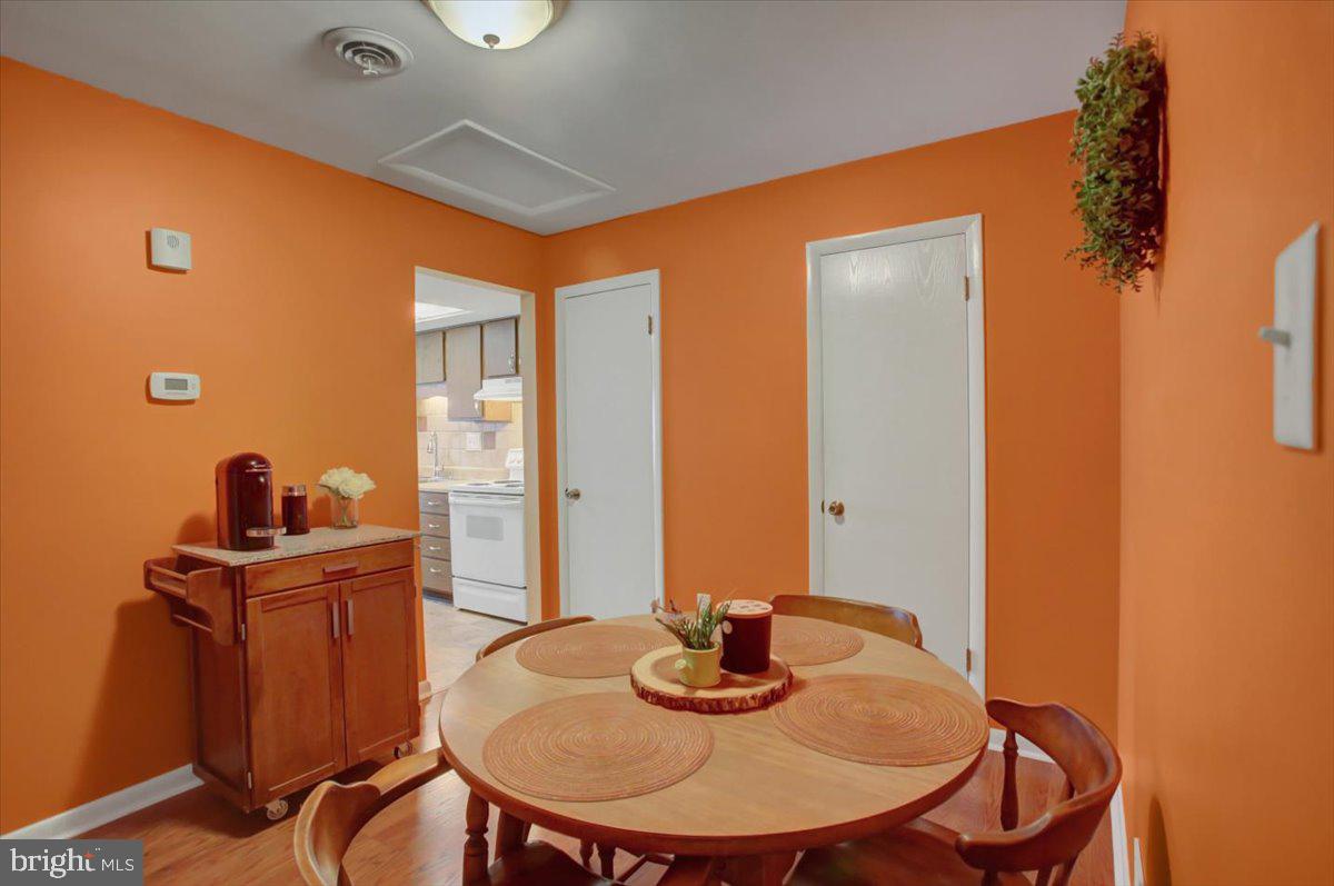 PHEASANT RUN - Residential