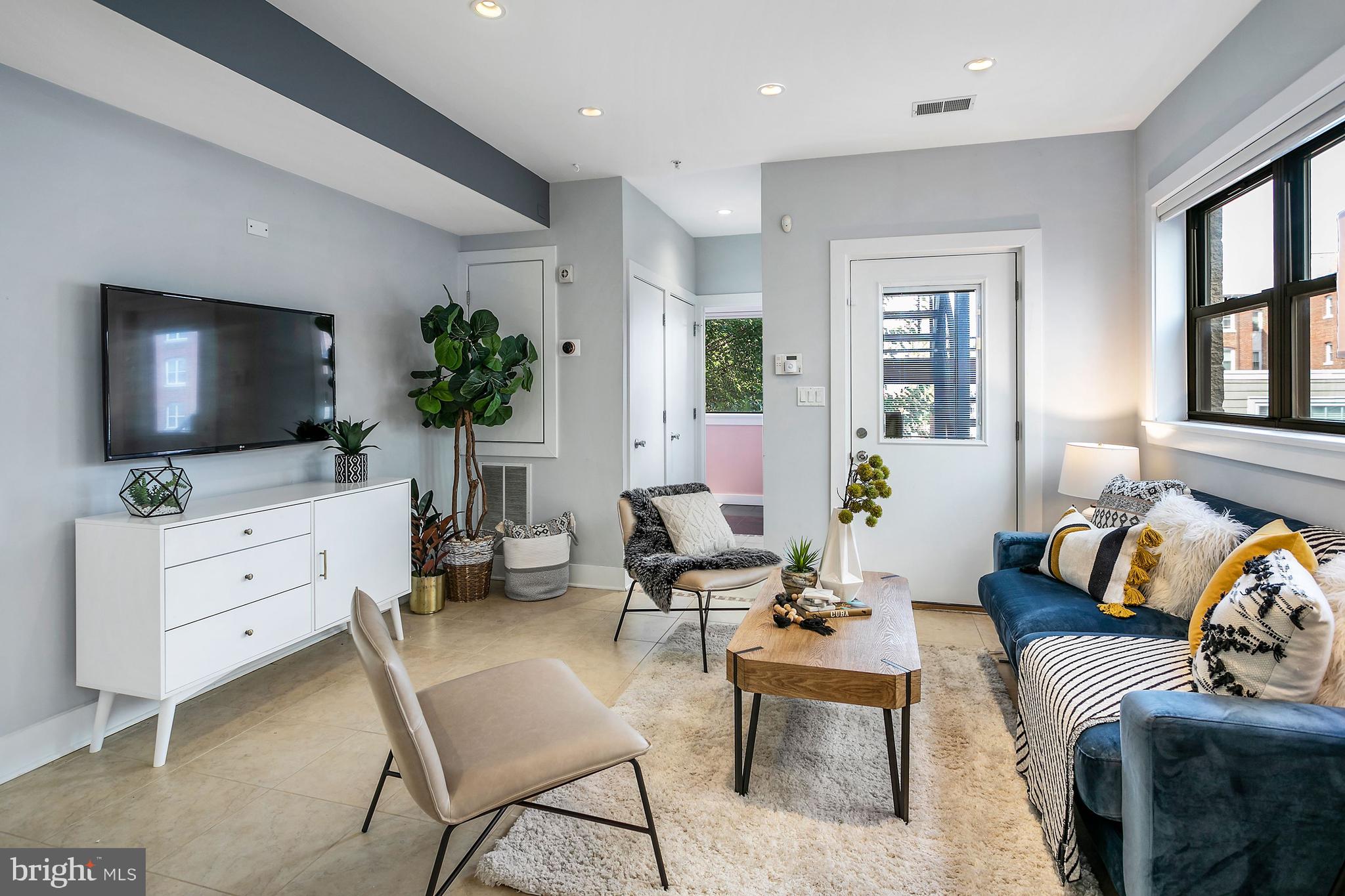 1461 HARVARD STREET NW 5