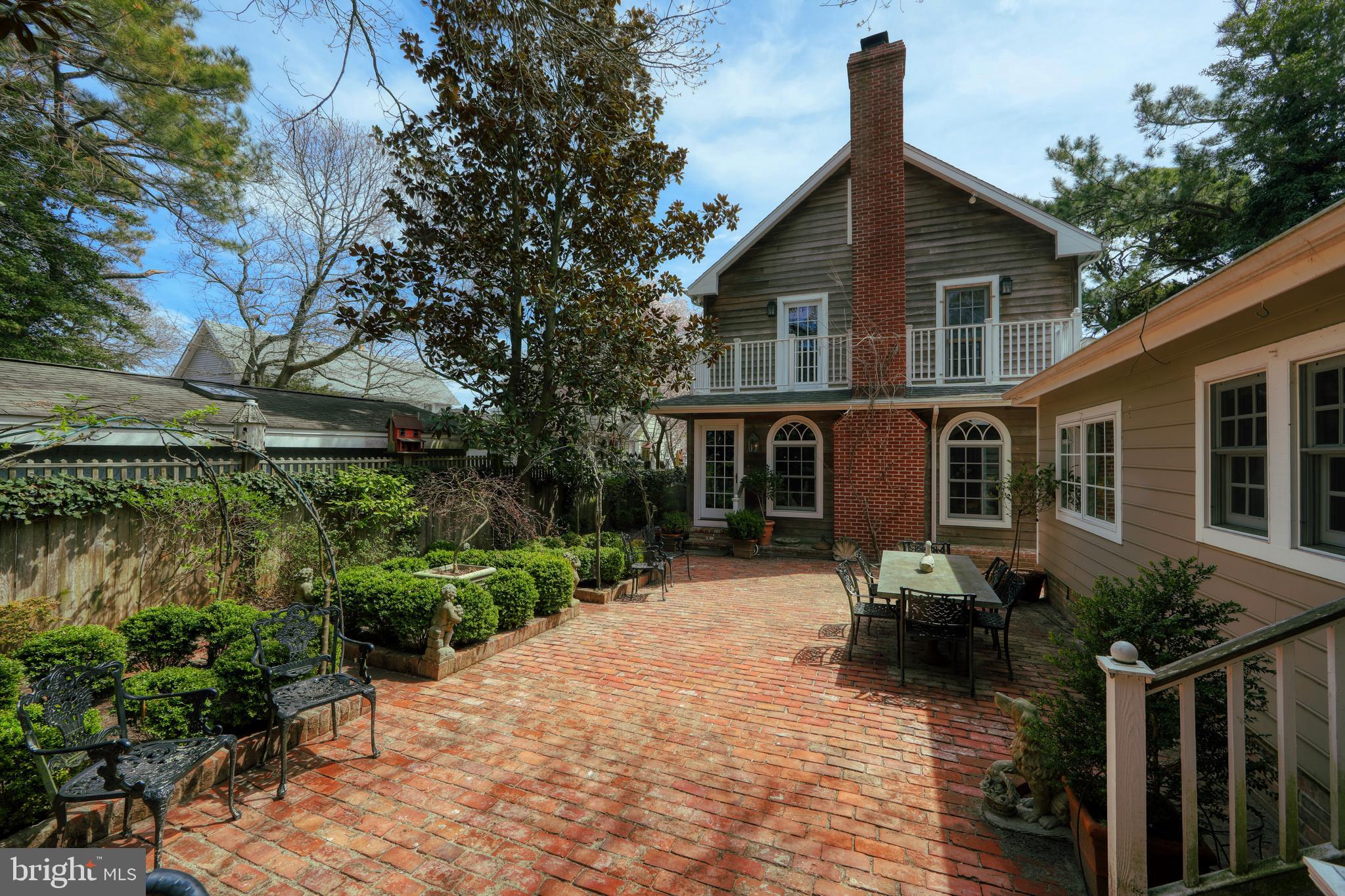 NORTH REHOBOTH - Residential