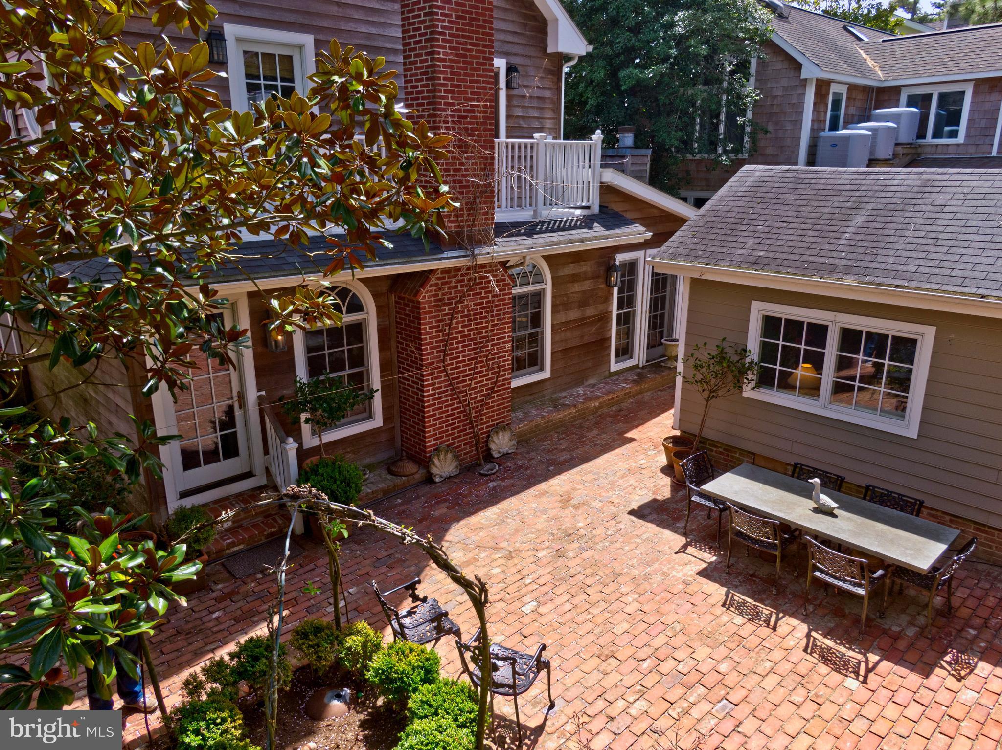 NORTH REHOBOTH - Residential