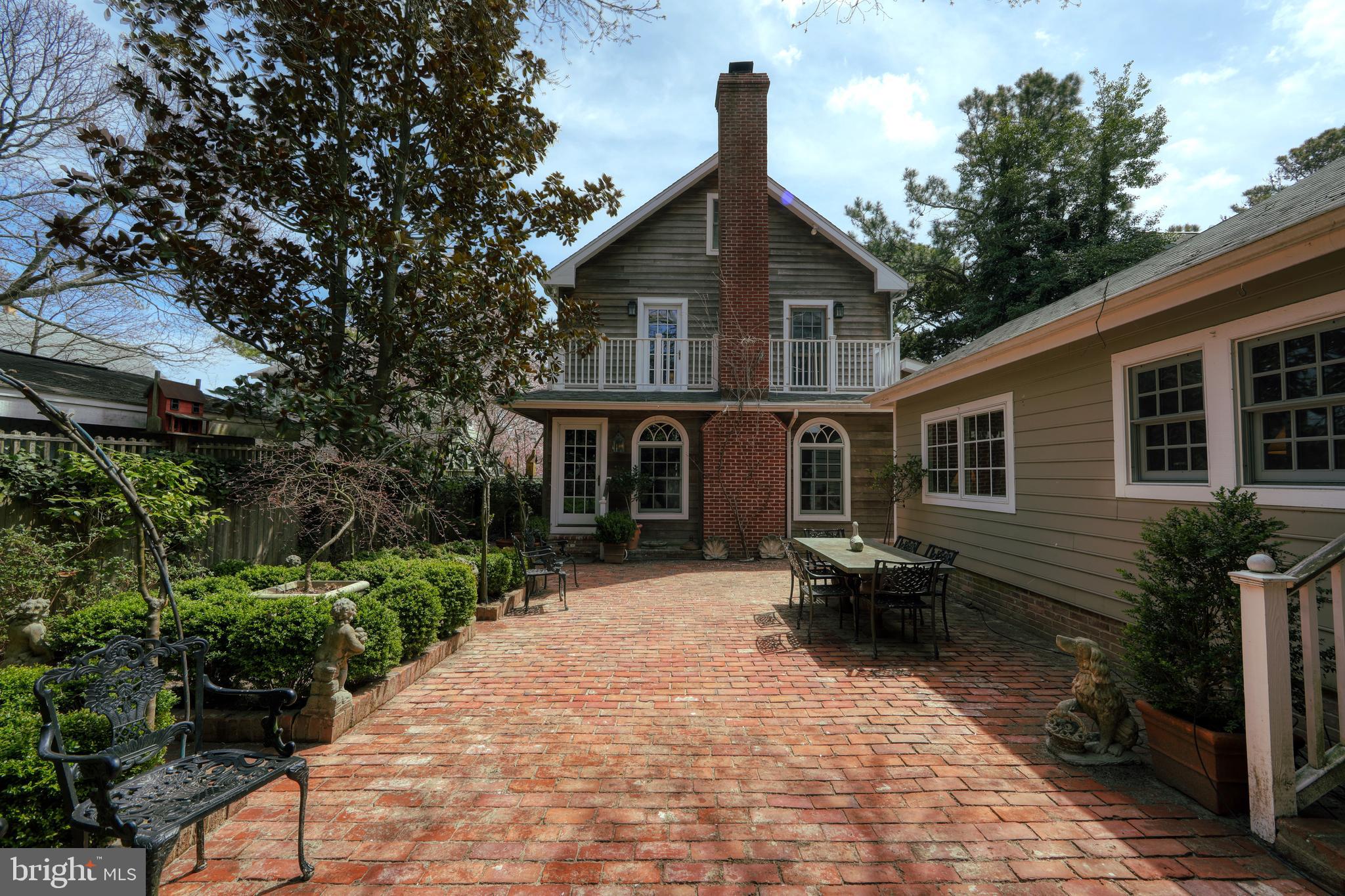 NORTH REHOBOTH - Residential