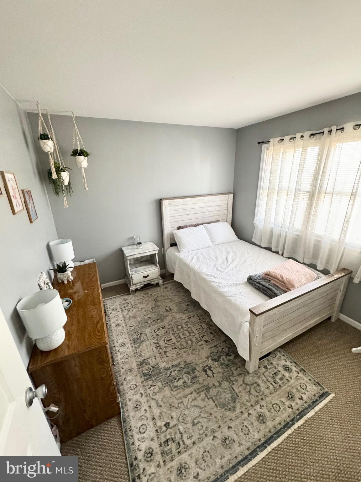 ANGOLA BY THE BAY - Residential