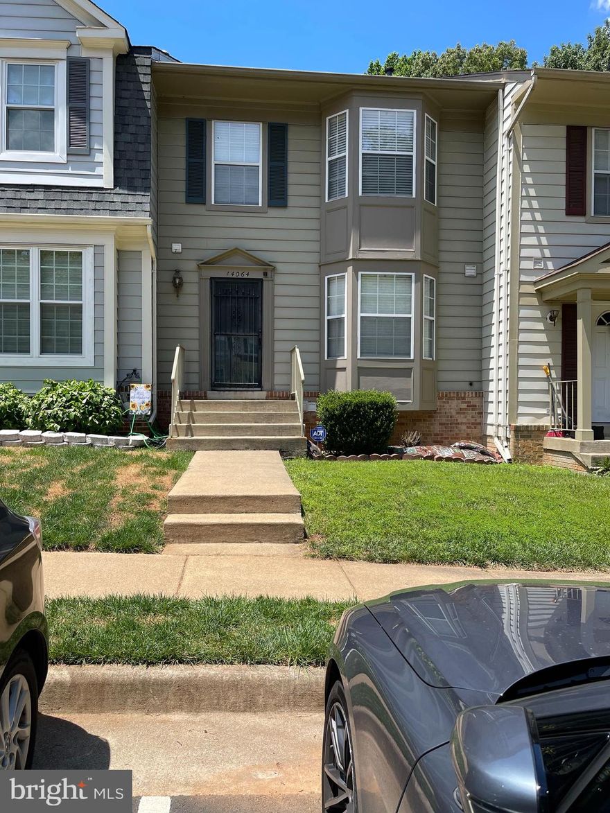 Fantastic opportunity for first time homebuyer or downsizer.  Great curb appeal. Eat in kitchen with bay window  formal dining room. And living room with walkout to deck. Recently painted interior and all new neutral carpet throughout
Upper level boasts 3 generous sized bedrooms and 2 full baths
Lower level has rec room with walkout to great back yard. Bath and utility/laundry room
Ready for new owners with an atttact monthly payment better than rent