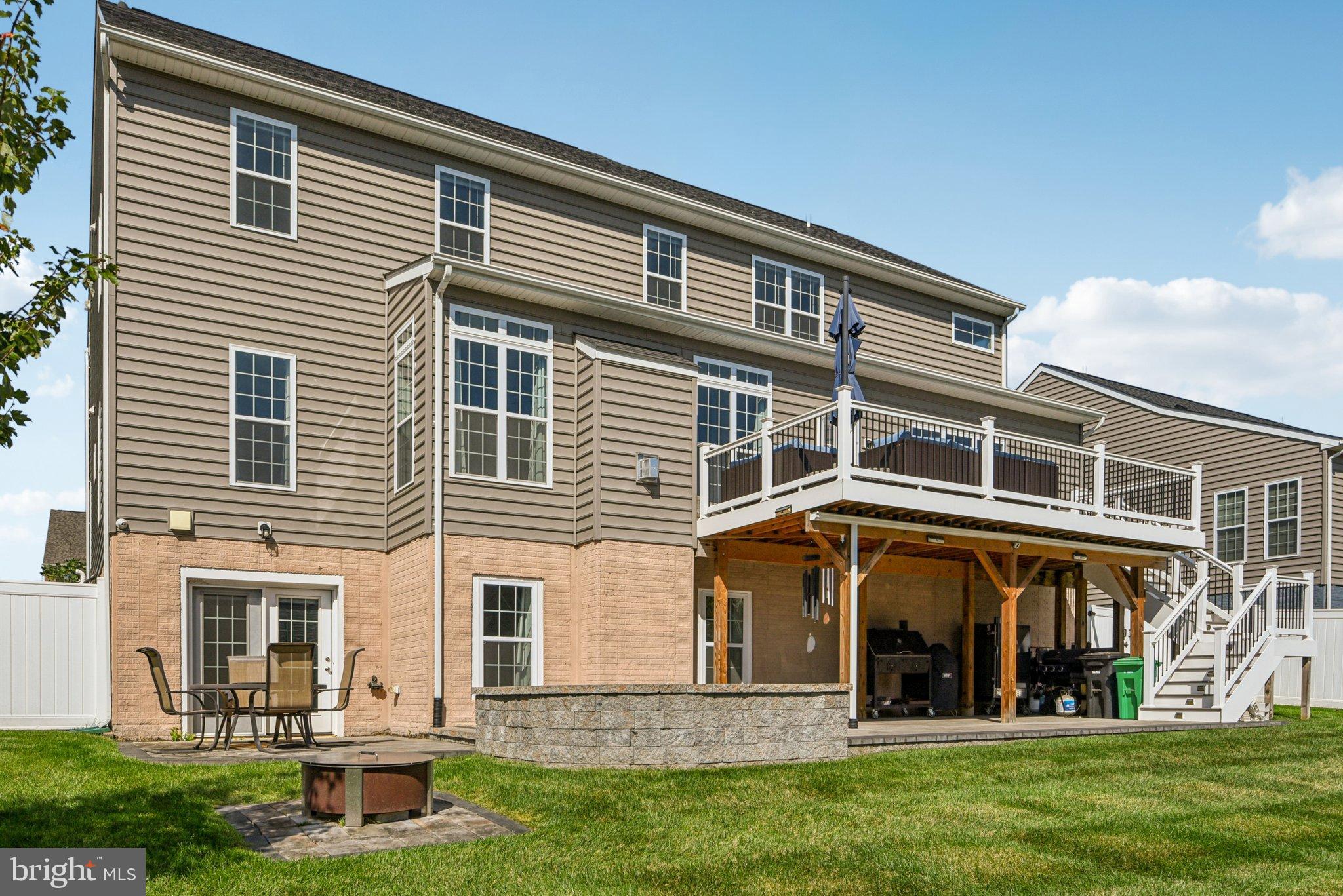 VILLAGES OF SAVANNAH - Residential