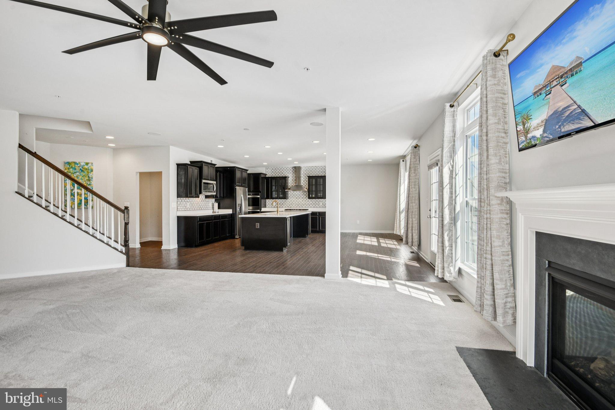 VILLAGES OF SAVANNAH - Residential