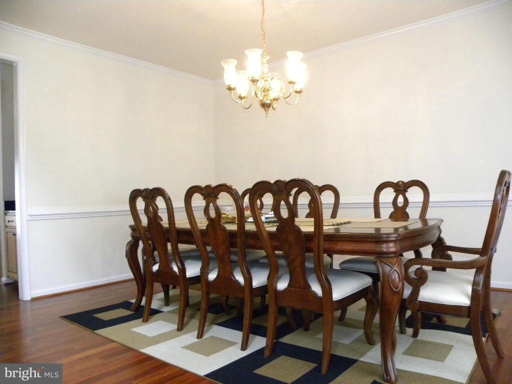 TRUE LANE PROPERTY - Residential Lease