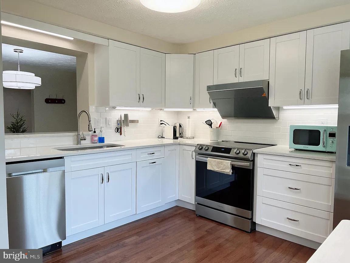 PARK SUMMIT CODM - Residential Lease