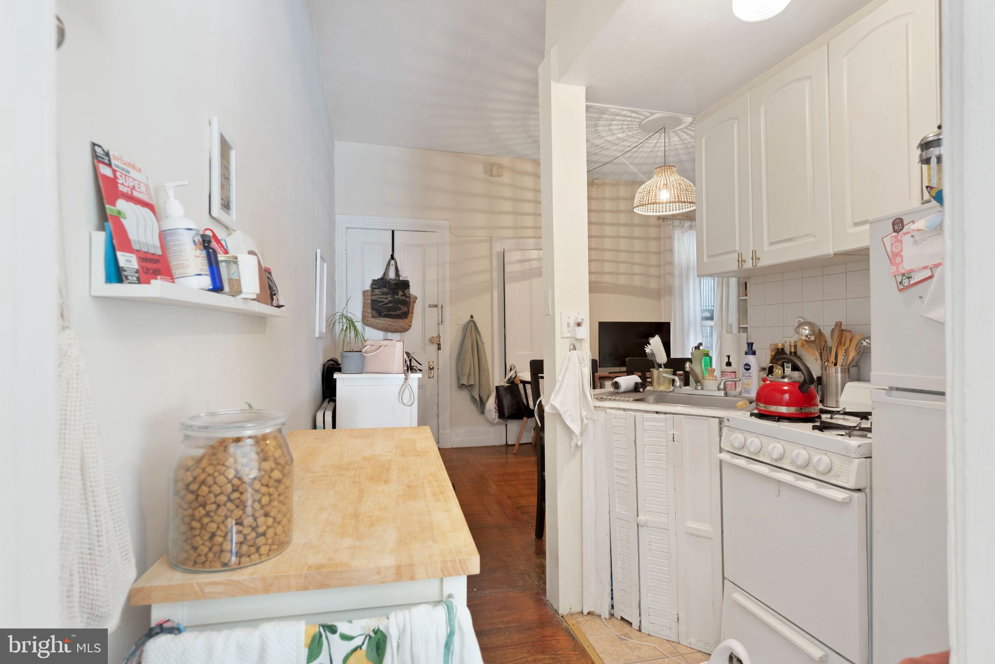 RITTENHOUSE SQUARE - Residential Lease