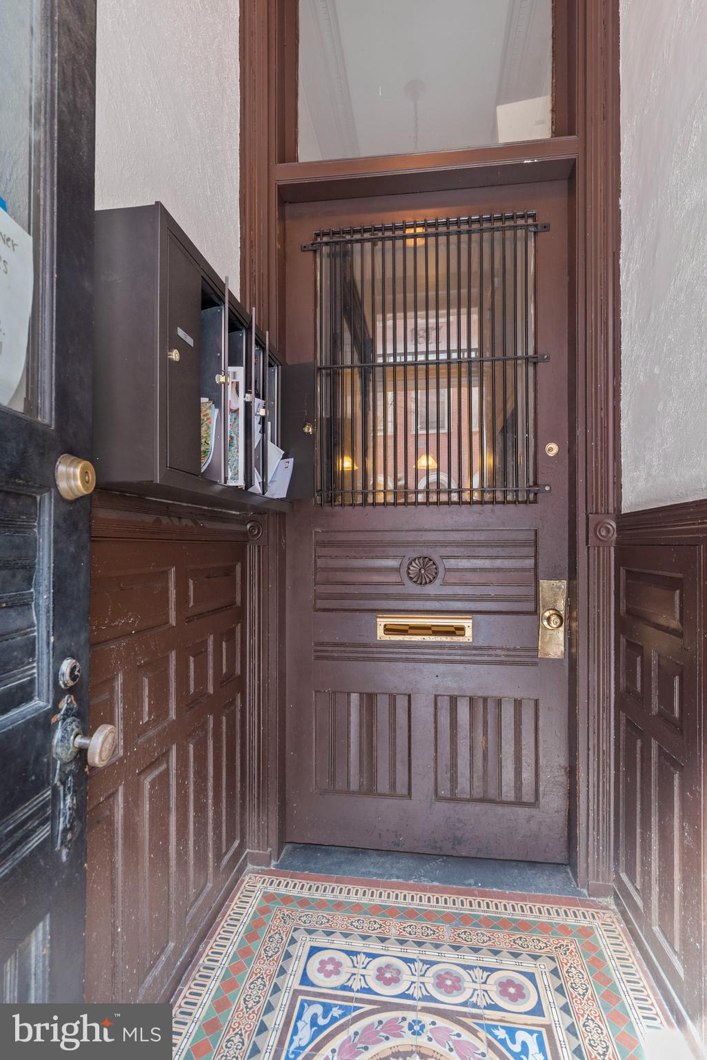 RITTENHOUSE SQUARE - Residential Lease