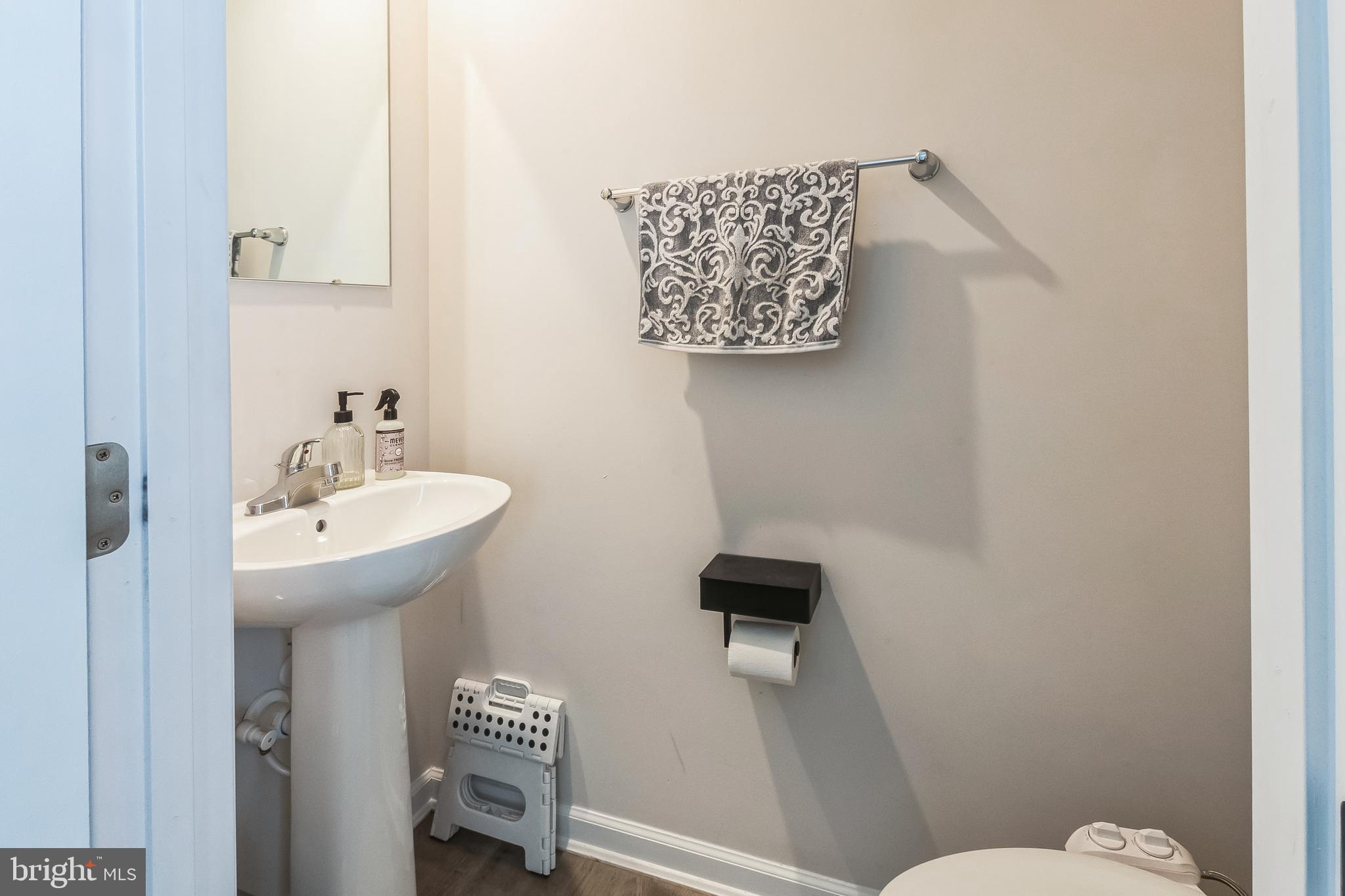 HYETTS CROSSING - Residential