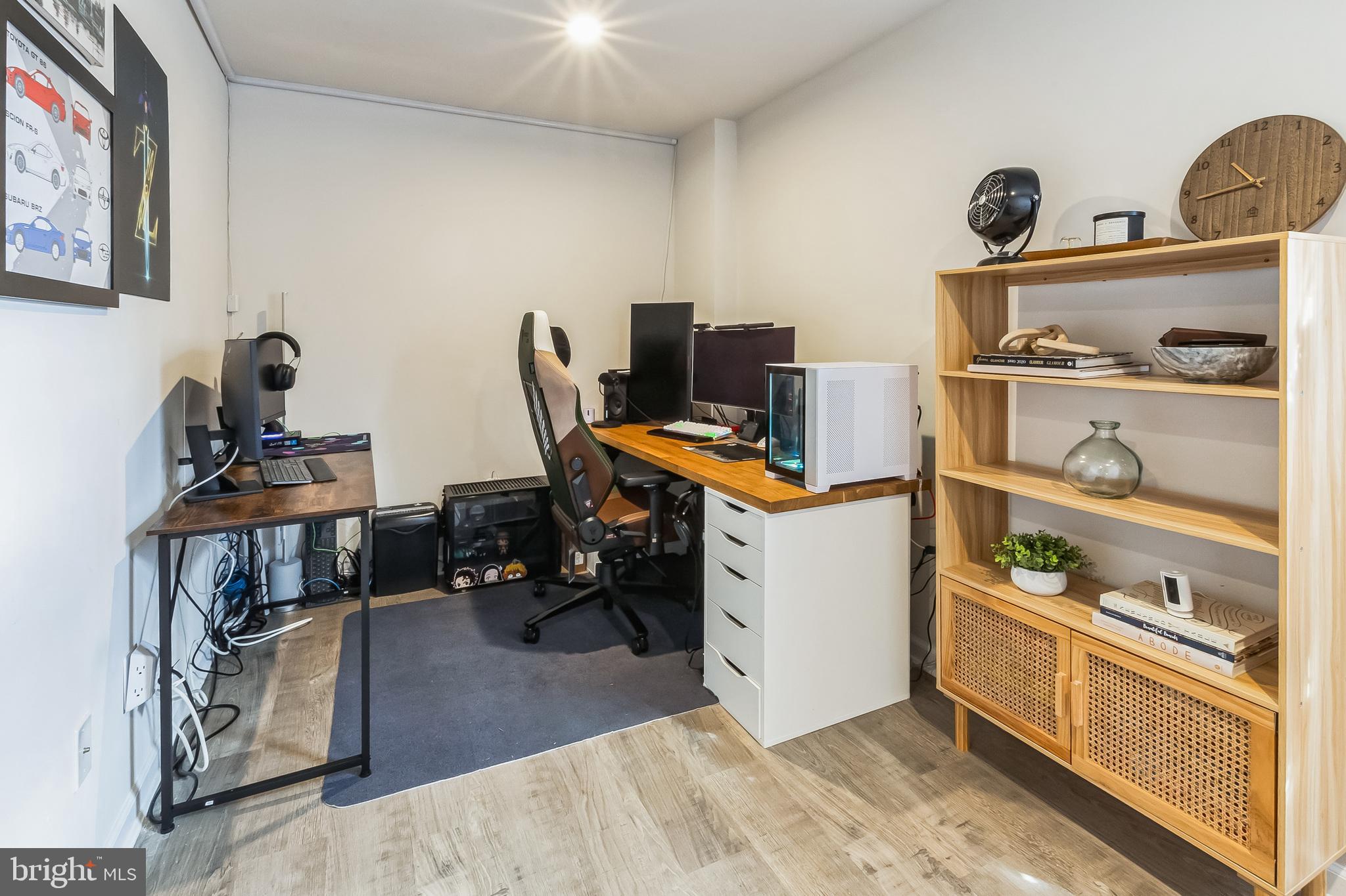 HYETTS CROSSING - Residential