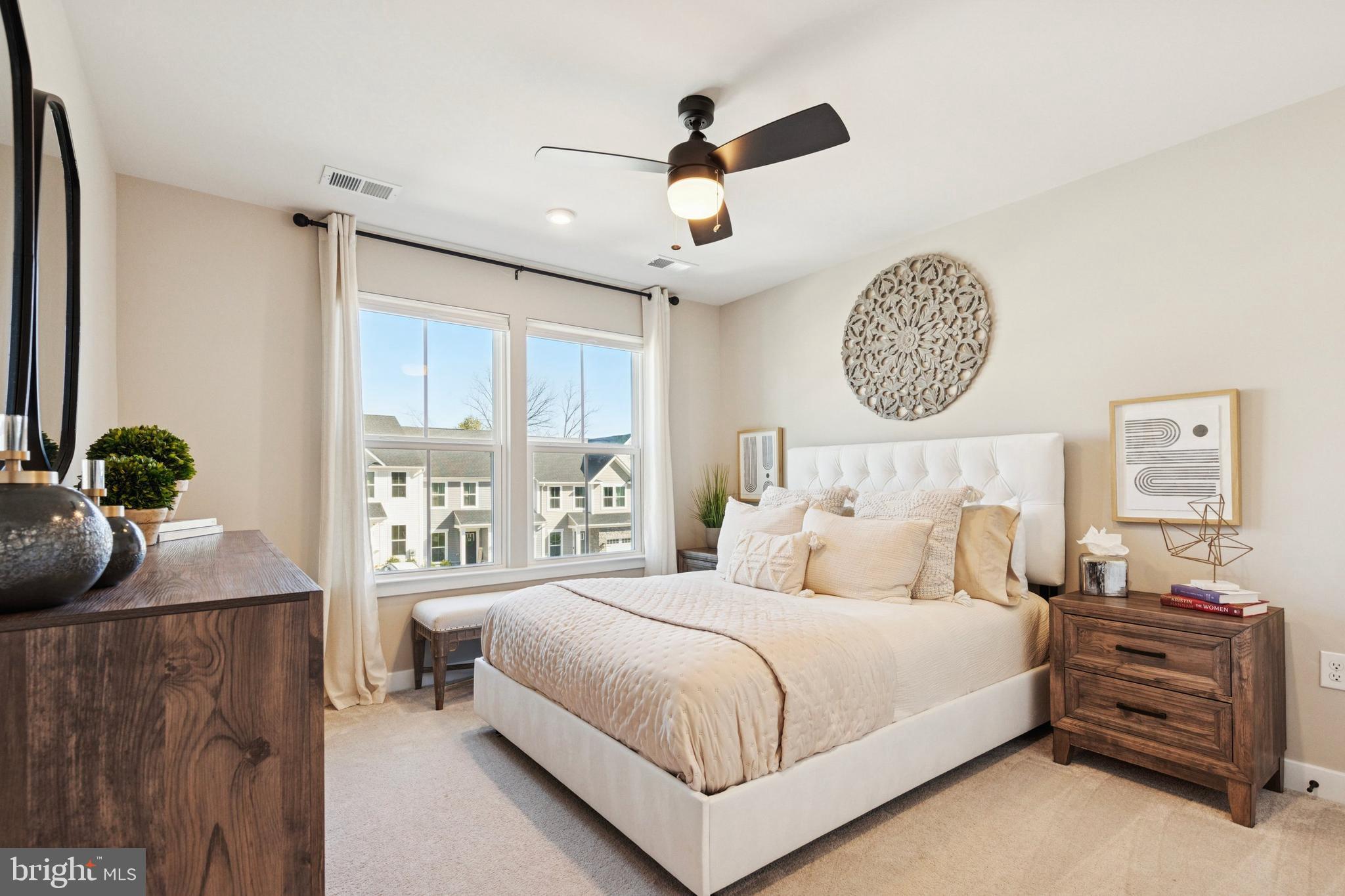 BRADBURY POINT - Residential