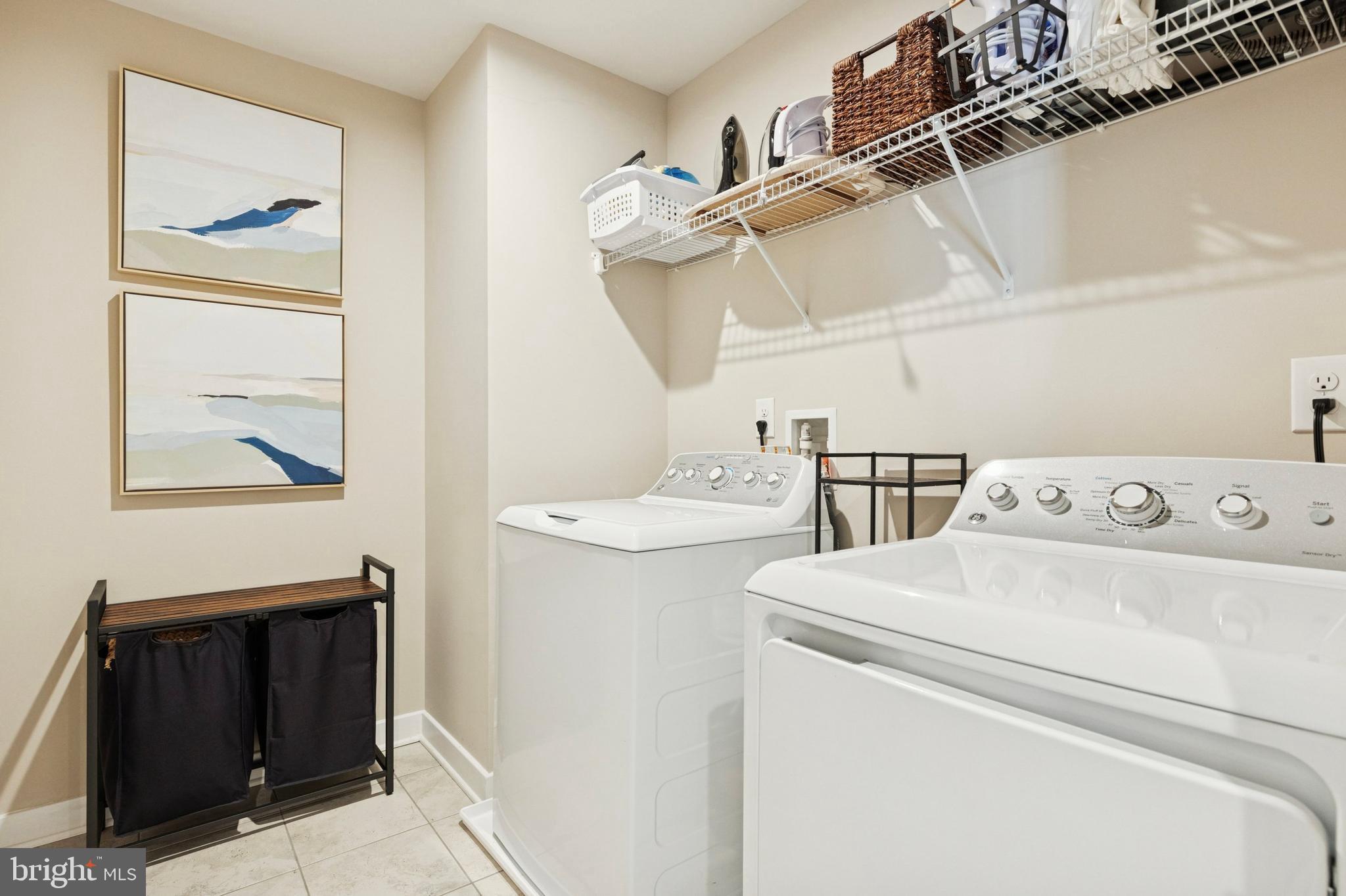 BRADBURY POINT - Residential