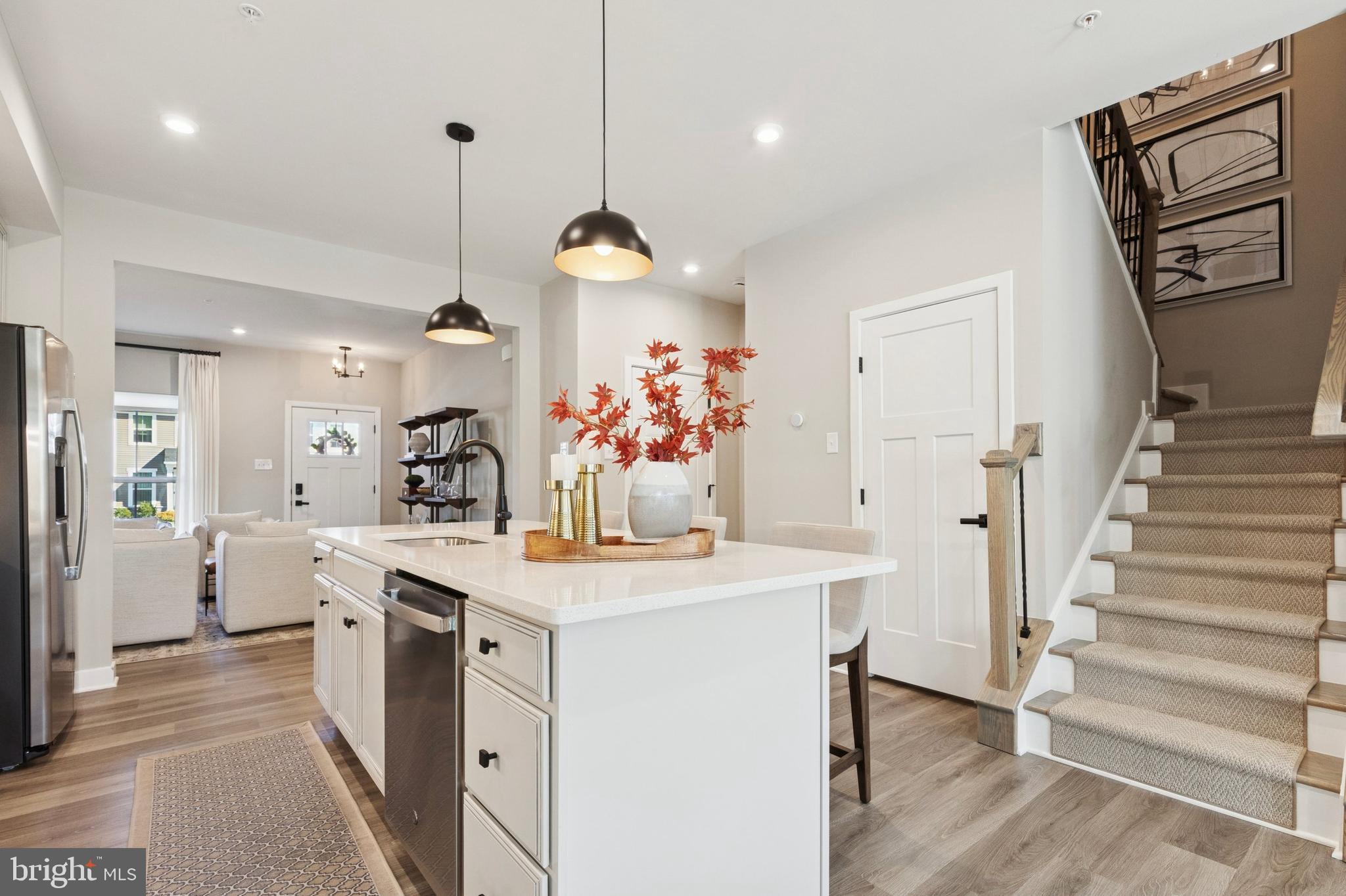 BRADBURY POINT - Residential