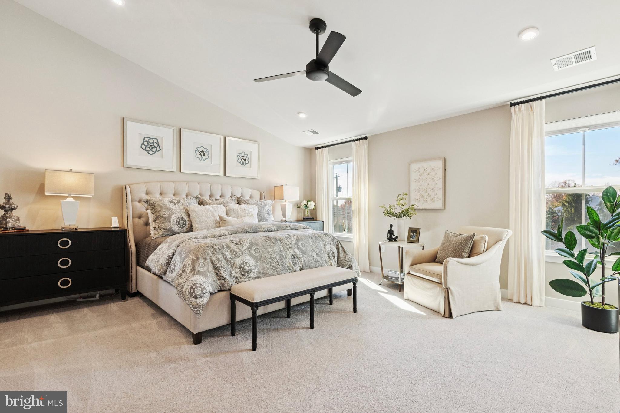 BRADBURY POINT - Residential