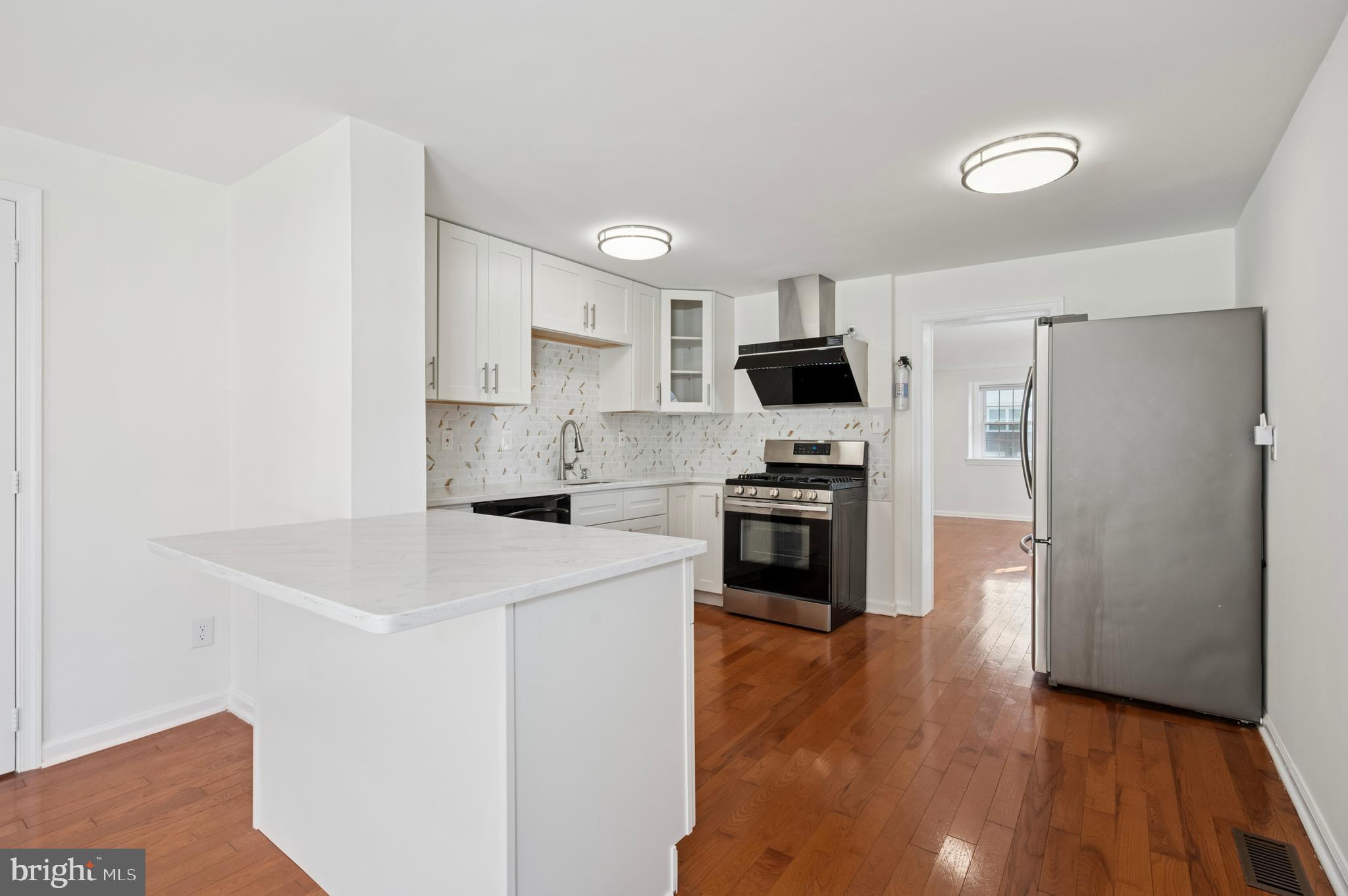 48 SYCAMORE ROAD