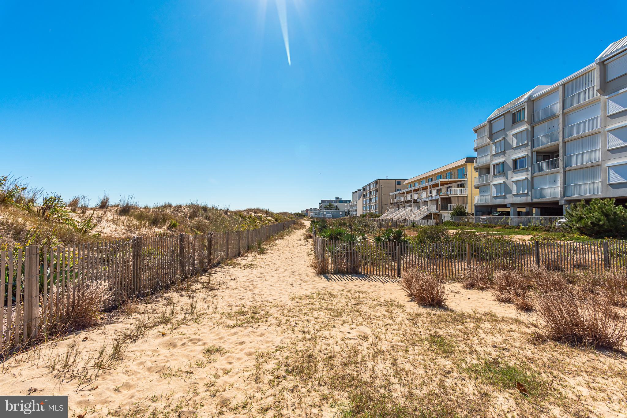 5 77TH STREET 102