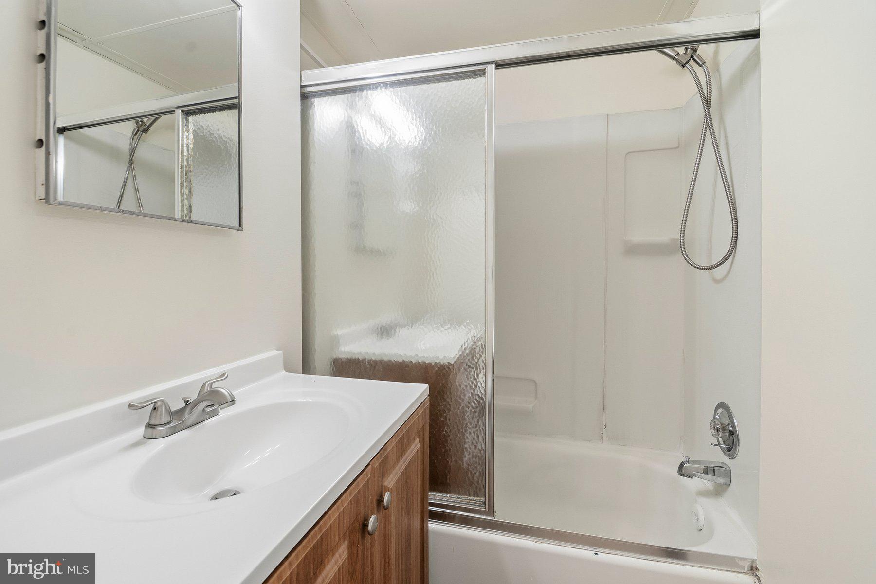 HIGH RIDGE PARK - Residential