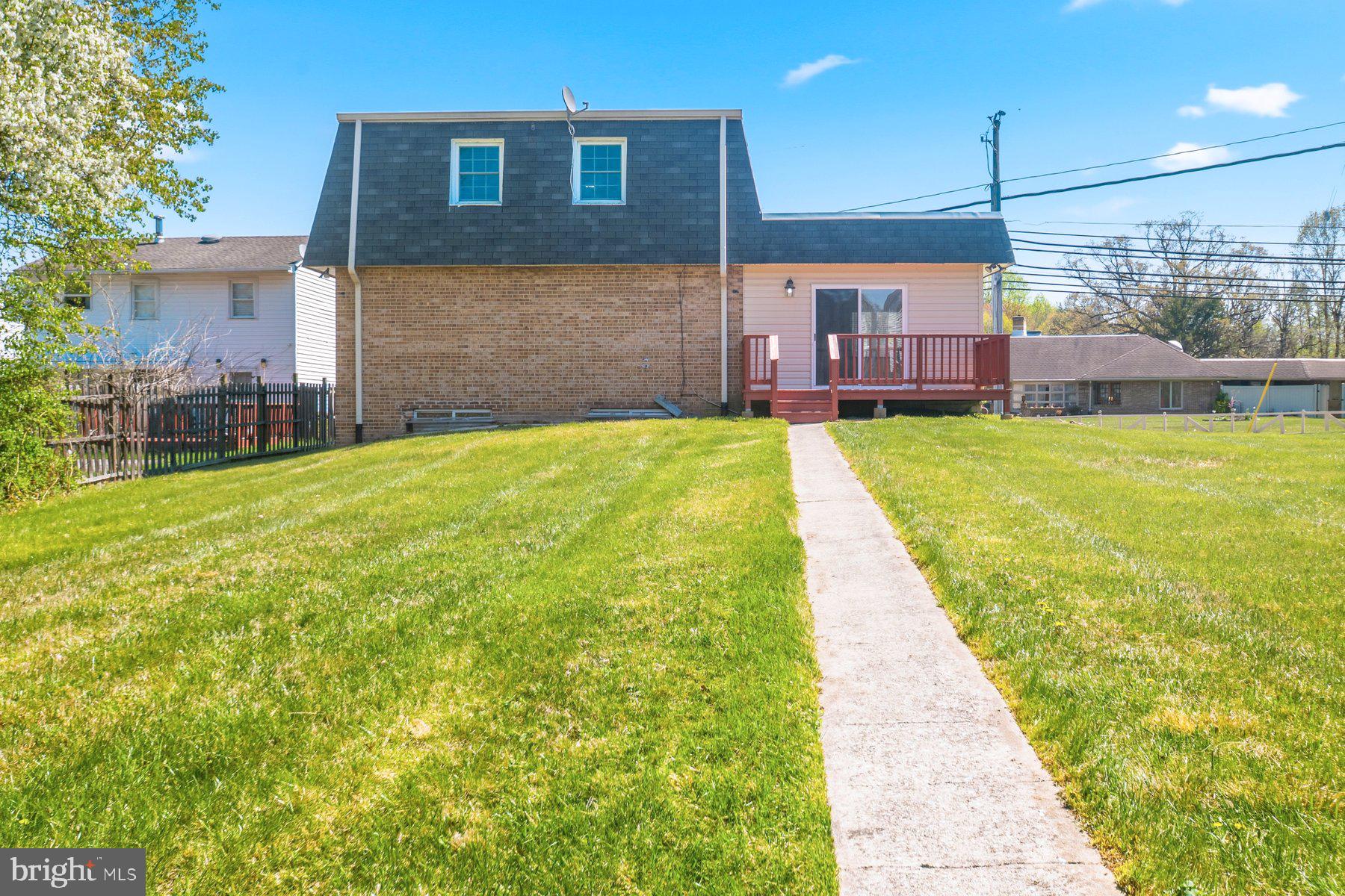 HIGH RIDGE PARK - Residential