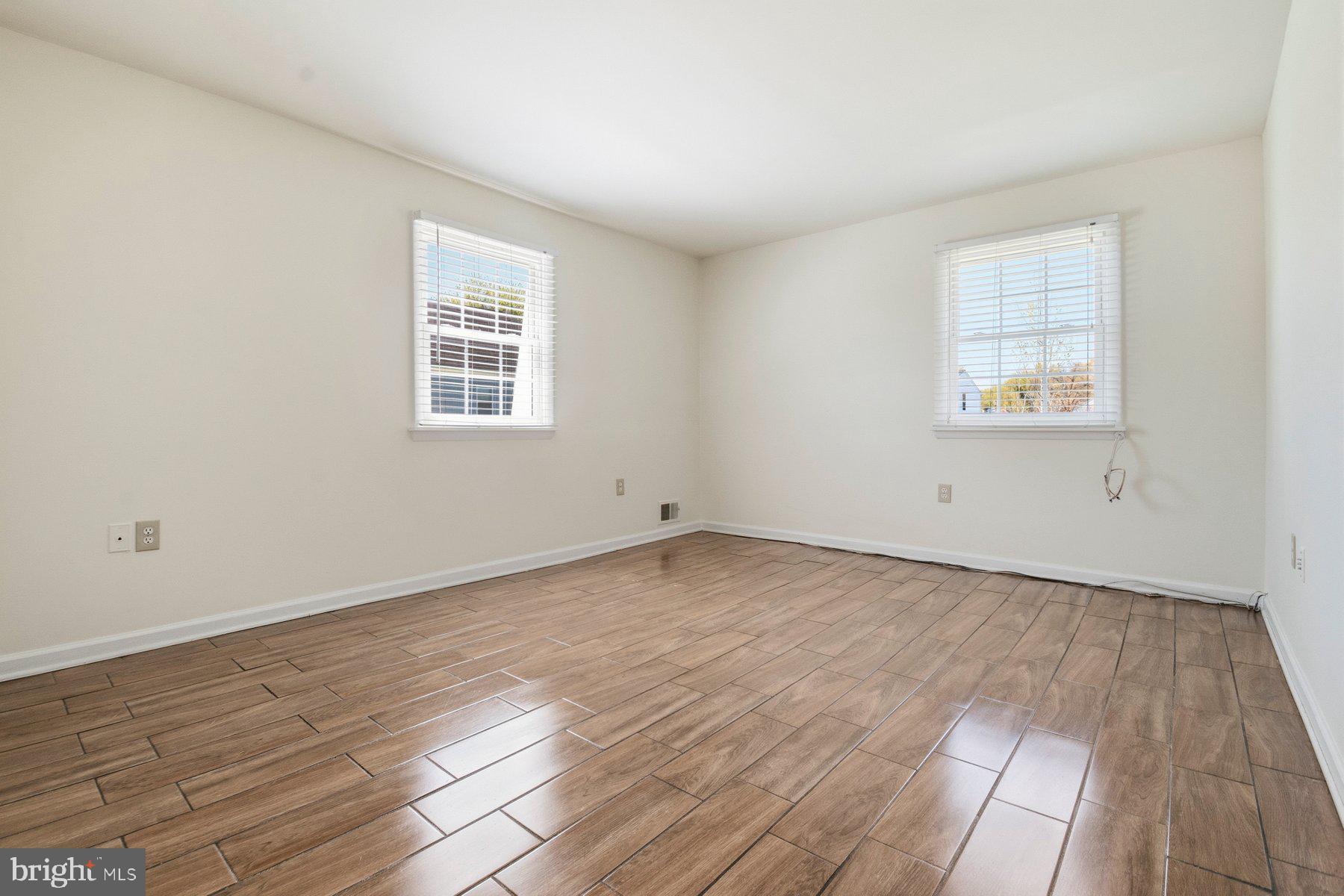 HIGH RIDGE PARK - Residential