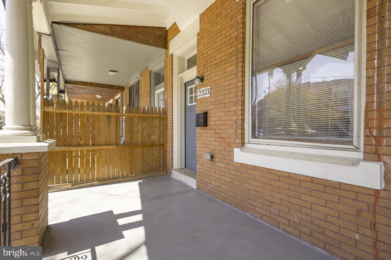 2323 W CUMBERLAND STREET