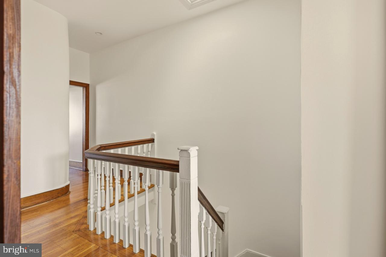 STRAWBERRY MANSION - Residential