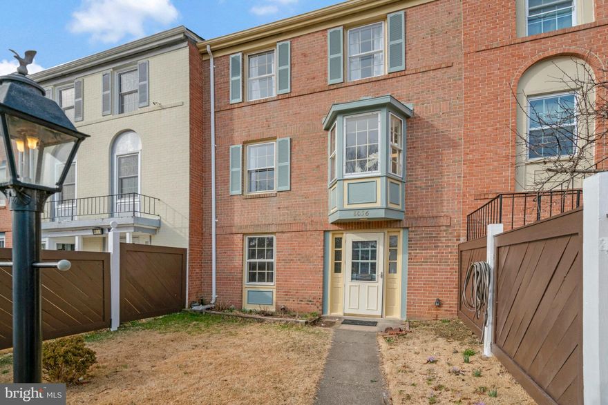 Welcome home! This spacious three-level townhome is full of updates and sunlight. On the main level, you’ll discover a spacious living room with beautiful vinyl plank flooring (2024) and a large picture window flooding the space with natural lighting. Continue into the home, where you’ll find the elegant formal dining room, large enough for intimate family dinners or entertaining friends. The adjacent kitchen features Shaker-style cabinets (2024), stainless steel appliances (2015-2021), granite countertops (2024), a chef’s pull-out faucet, huge pantry, and a picturesque bay window. Upstairs, the expansive primary bedroom retreat includes a timeless en suite bathroom with walk-in shower. The two additional bedrooms on this level are both bright with large closets. In the hall, the second full bathroom is sophisticated, with a sleek tile tub surround and modern fixtures. Downstairs on the entry level, a bright and airy second living space provides you with endless options. The fourth bedroom on this level could be the ideal private home office. Additional updates will provide ease of ownership (HVAC 2021, Water Heater 2021, Washing Machine 2021, Dryer 2015, Roof 2016). Outside, the backyard and patio will be a great spot to enjoy your morning coffee or an outdoor dinner. In the front yard, you’ll have more space for playing or gardening. Two dedicated parking spaces are conveniently located out front of the home. Community amenities include an outdoor pool, playgrounds, and dog park. Minutes to Aldi, Safeway, Costco, Walmart, Kingstowne Towne Center, Springfield Town Center, Huntley Meadows Park, Fort Hunt Park, Mount Vernon, Fort Belvoir, and INOVA Mount Vernon Hospital. Quick access to Route 1, Telegraph Road, Van Dorn Street, Mt Vernon Highway, GW Parkway, I-95, and I-495. Move in just in time for Spring - schedule a private tour of your new home today!