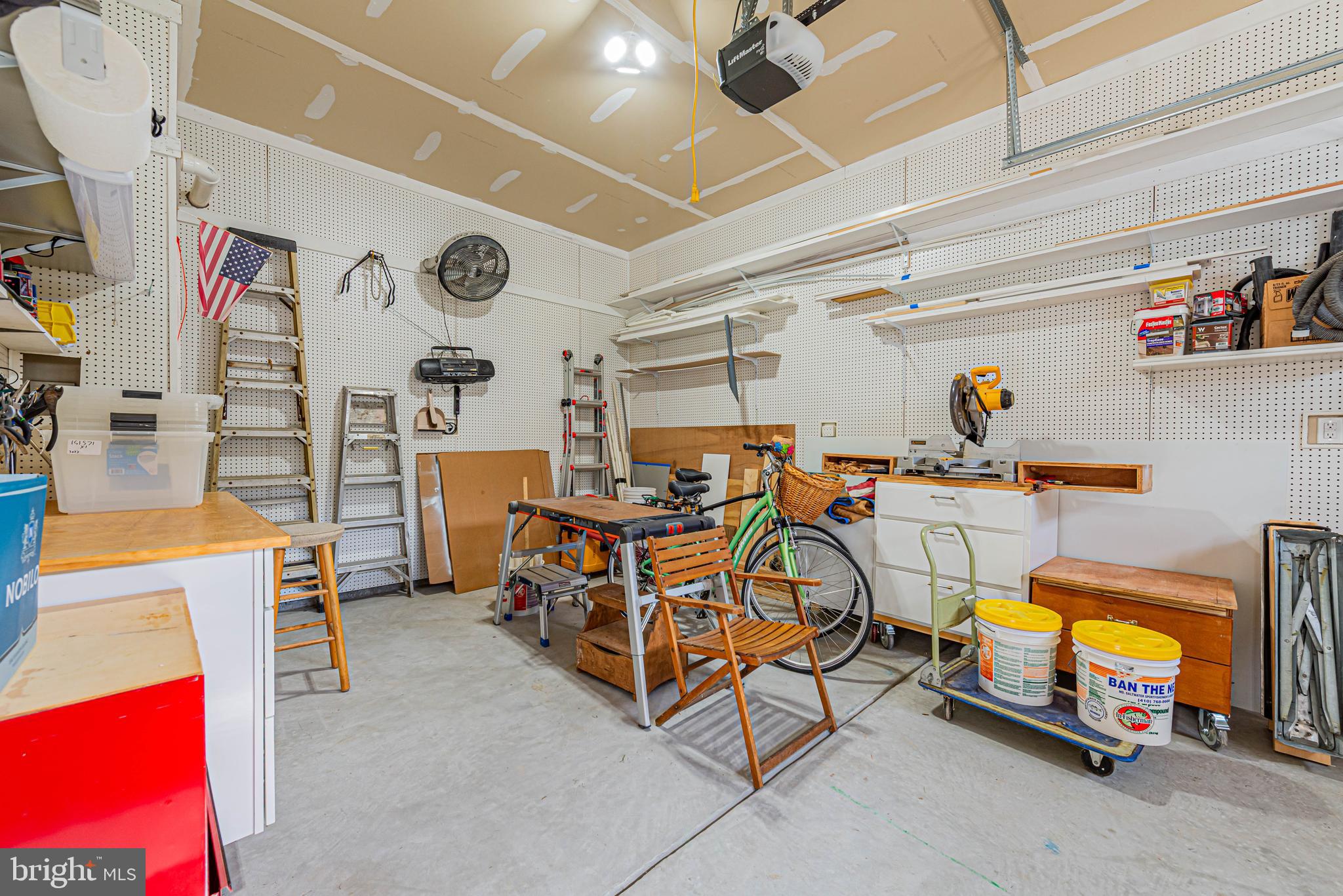 RESERVES - Residential