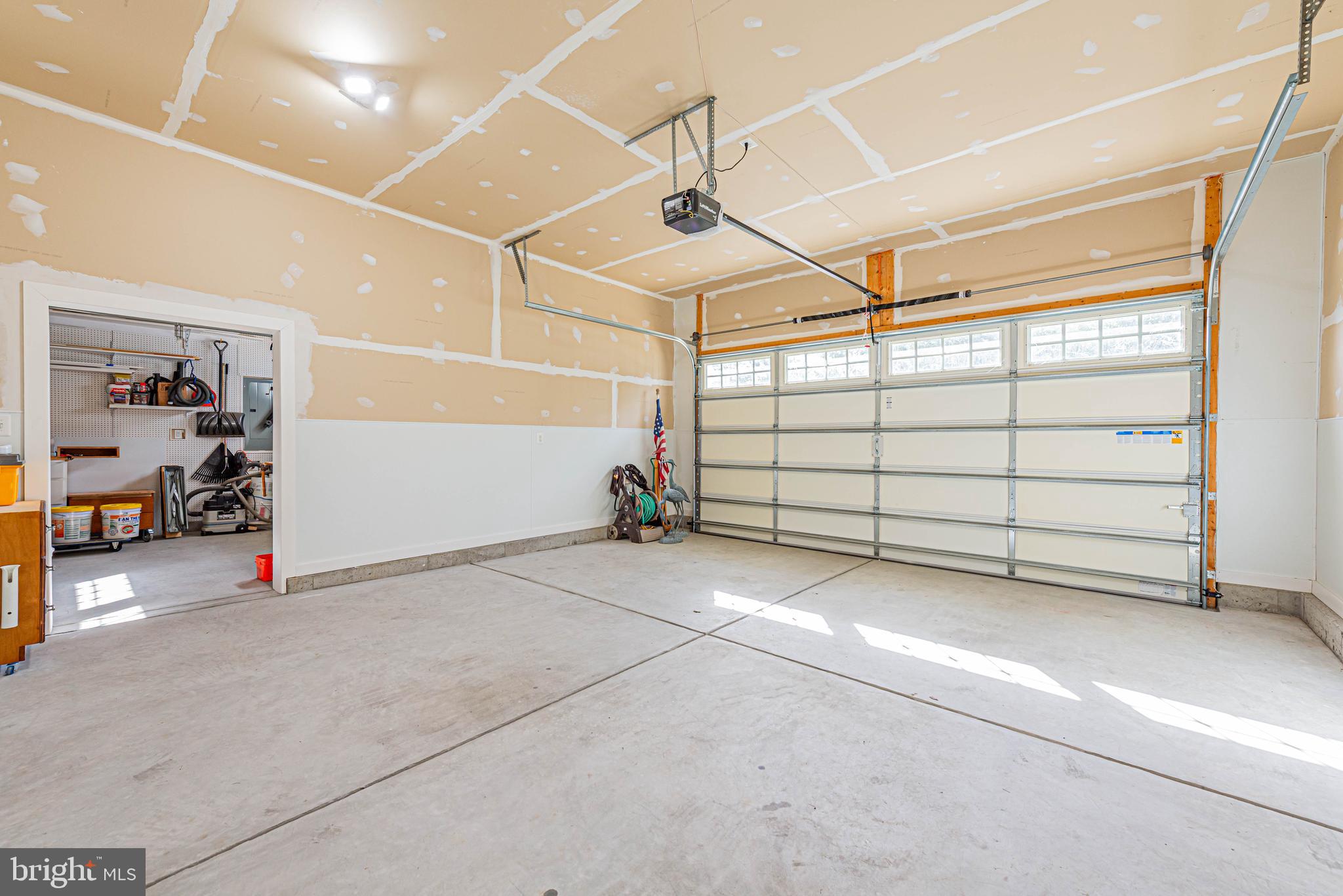 RESERVES - Residential