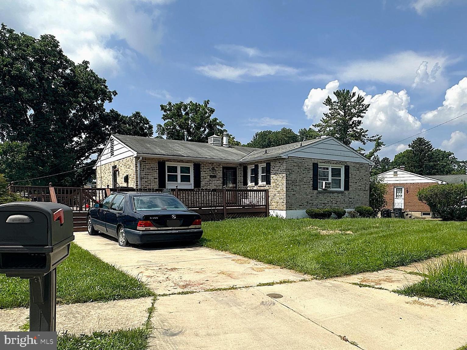 8402 MAYMEADOW
