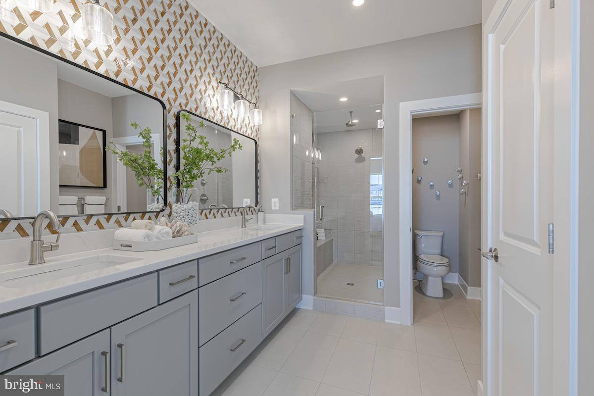 THE GROVE - Residential