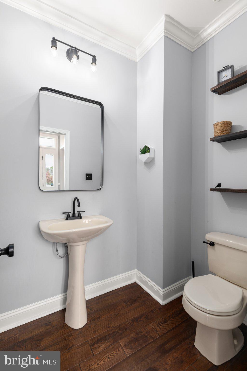 EMERALD HILLS - Residential