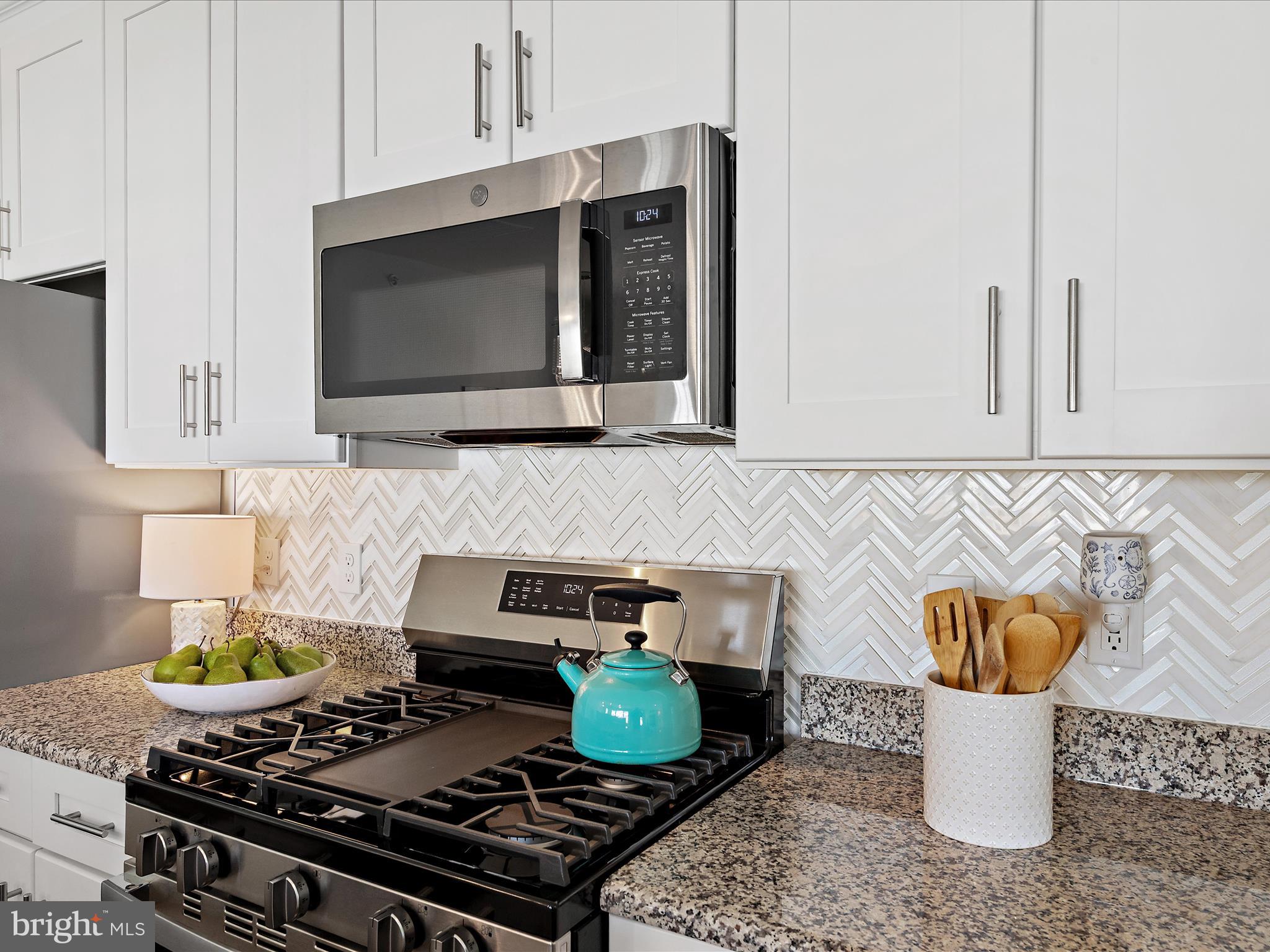 VINEYARDS AT NASSAU VALLEY - Residential