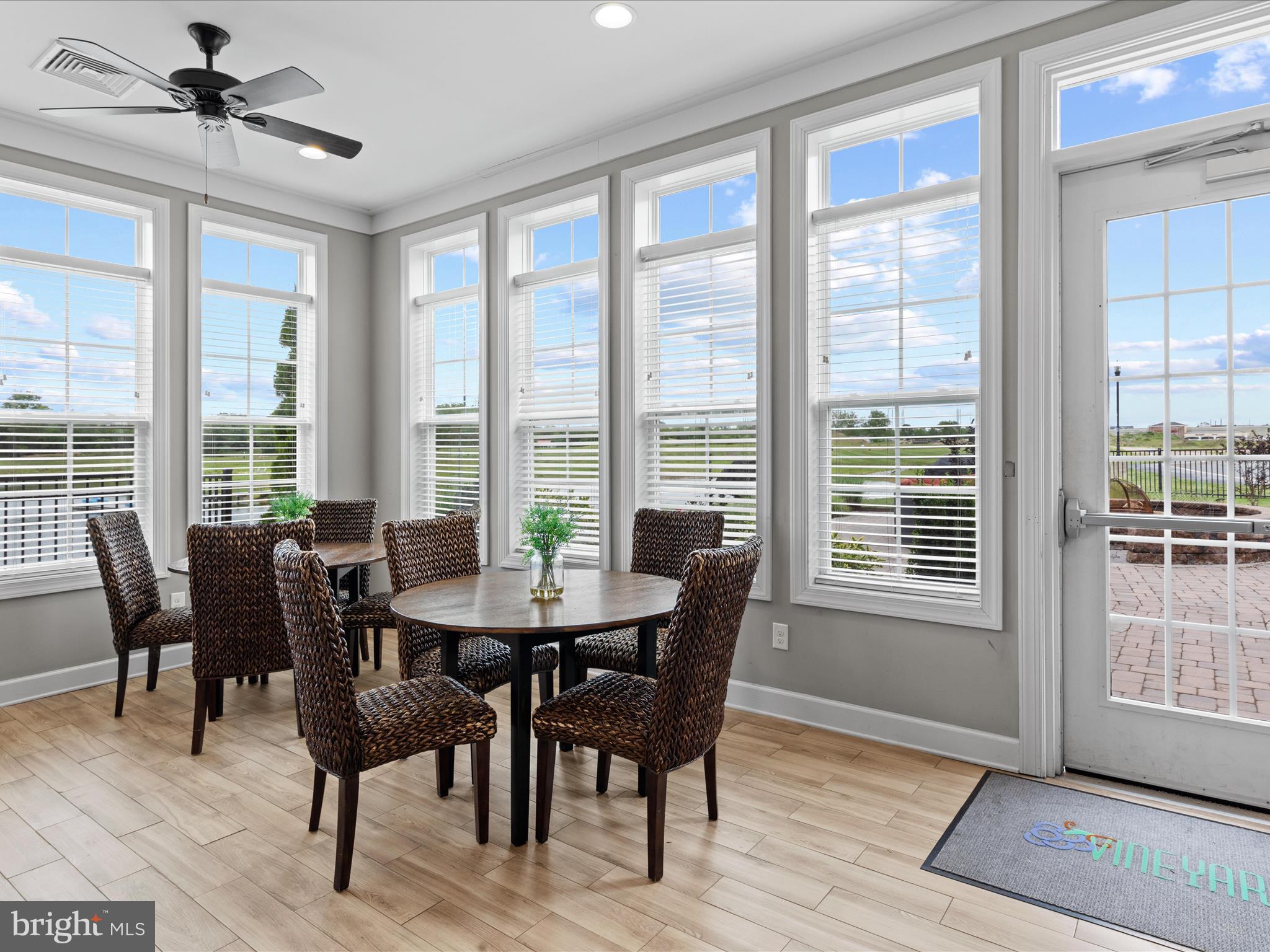 VINEYARDS AT NASSAU VALLEY - Residential