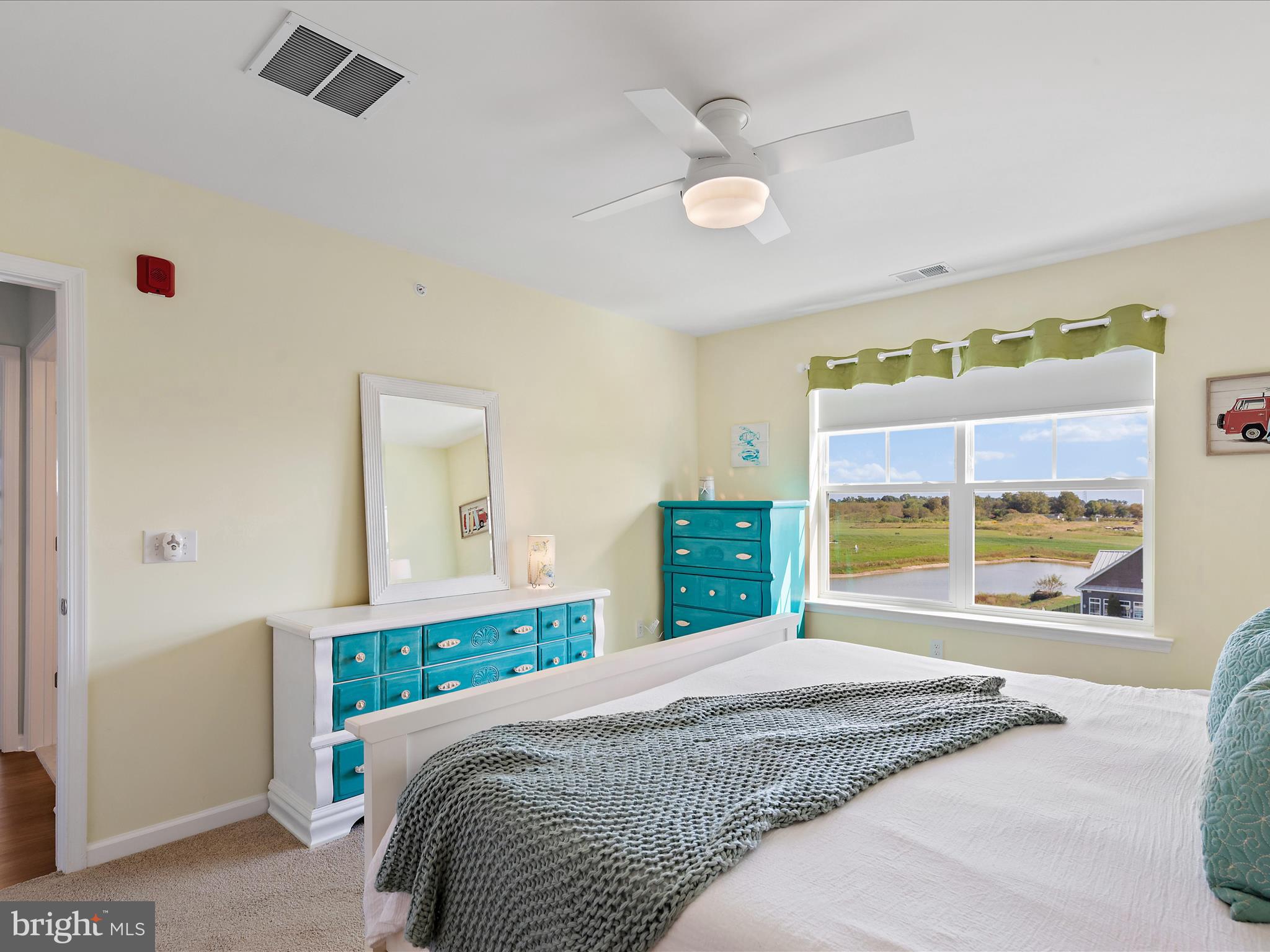 VINEYARDS AT NASSAU VALLEY - Residential