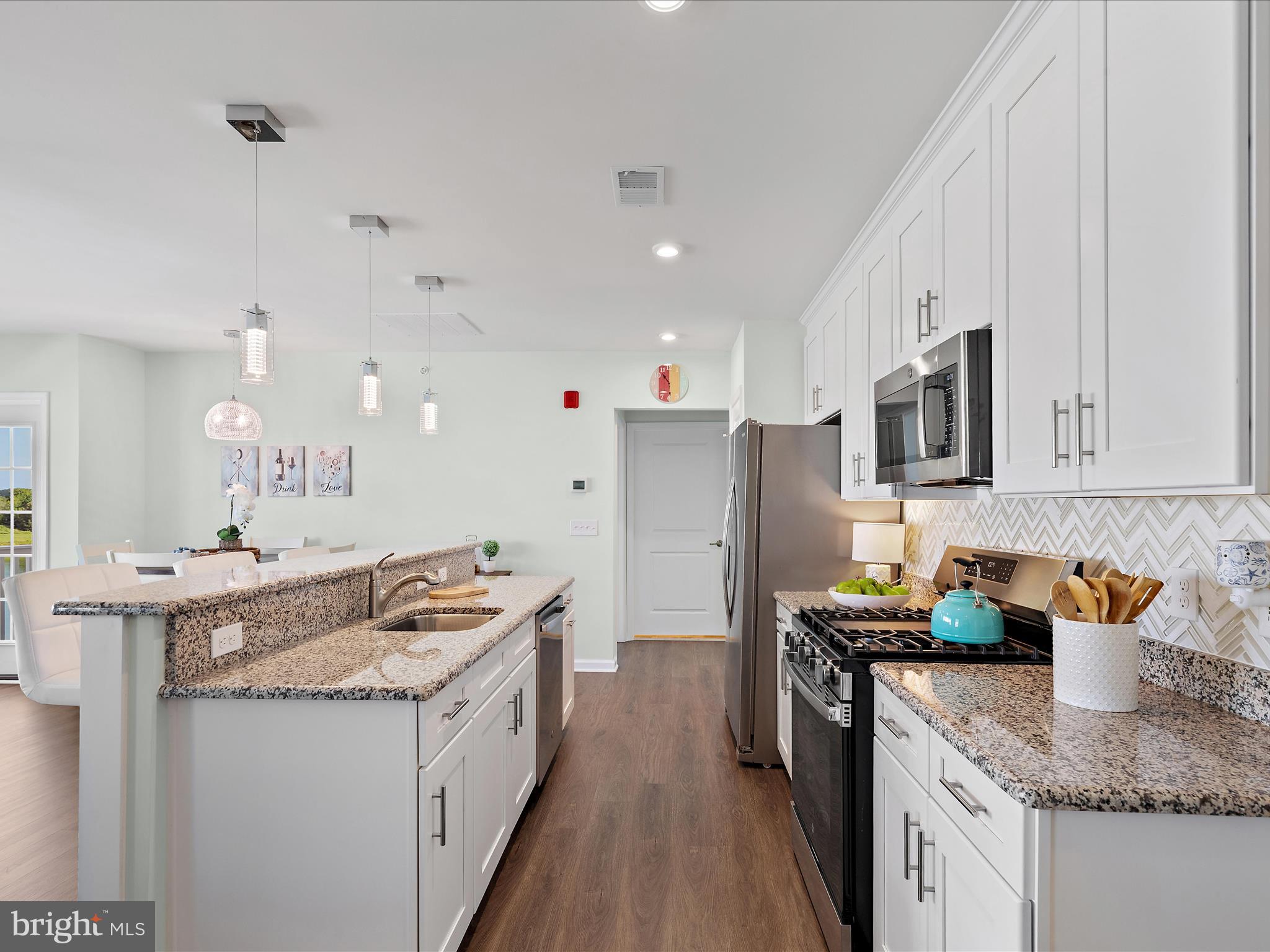 VINEYARDS AT NASSAU VALLEY - Residential