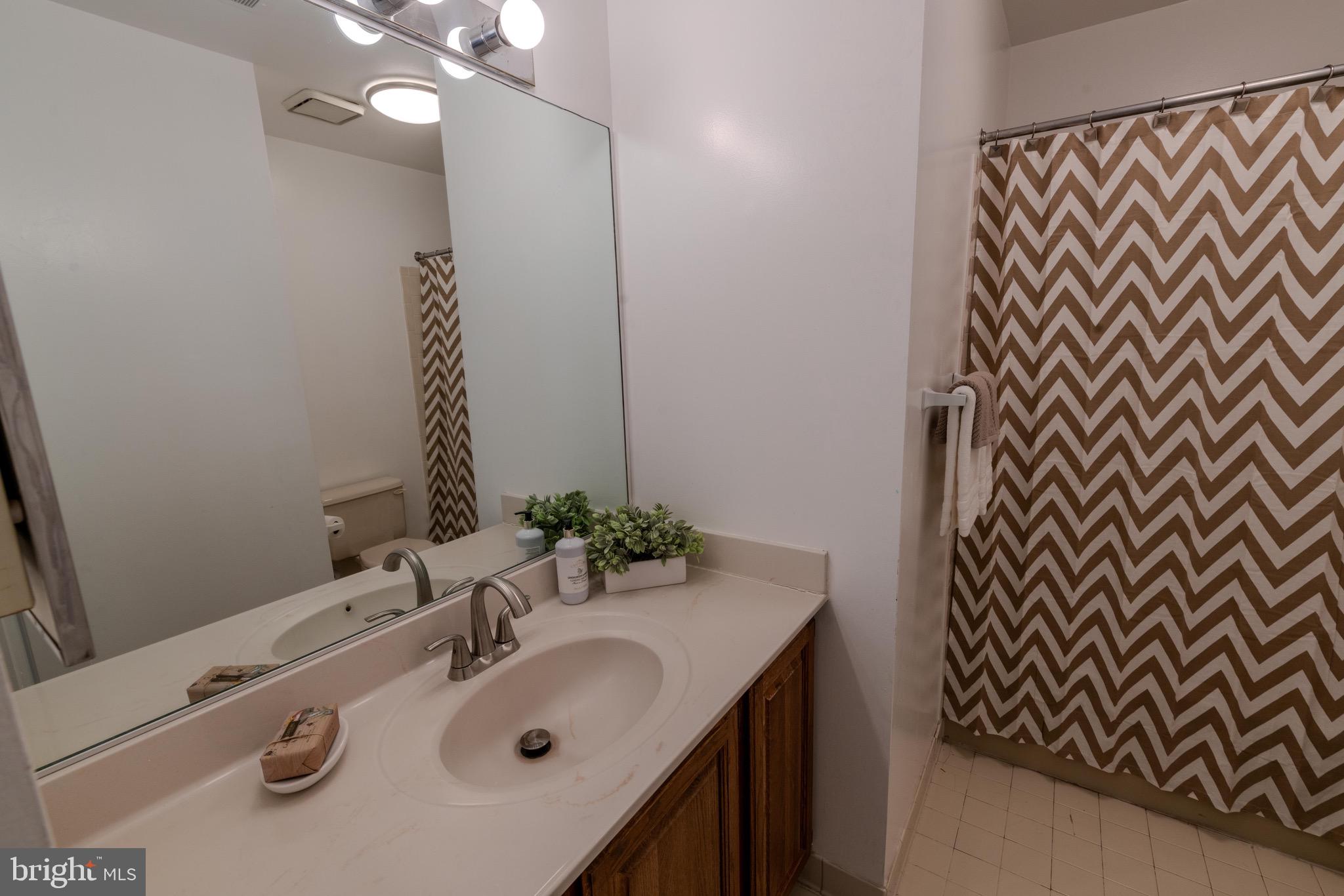 TIMBERLAWN - Residential