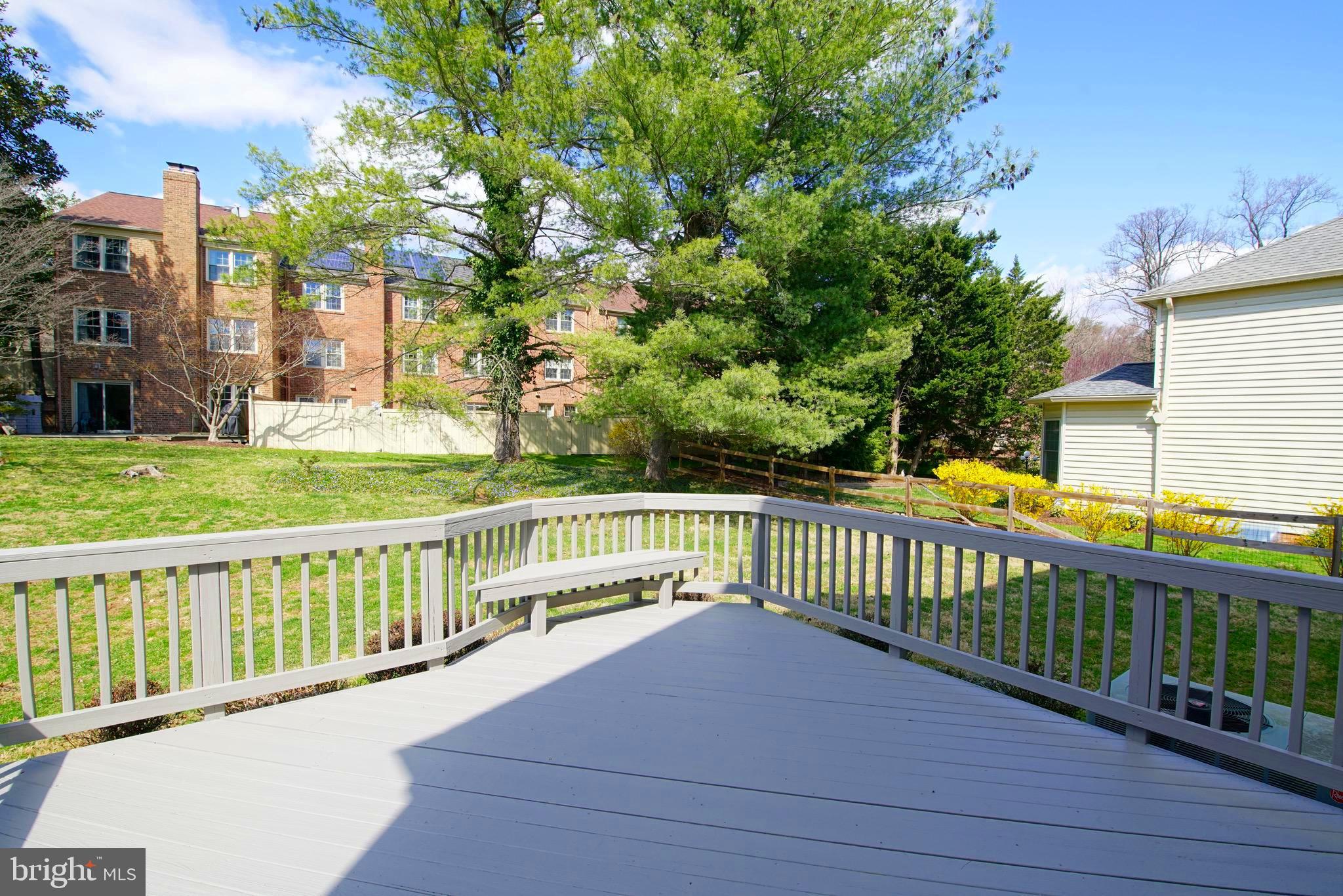 TIMBERLAWN - Residential