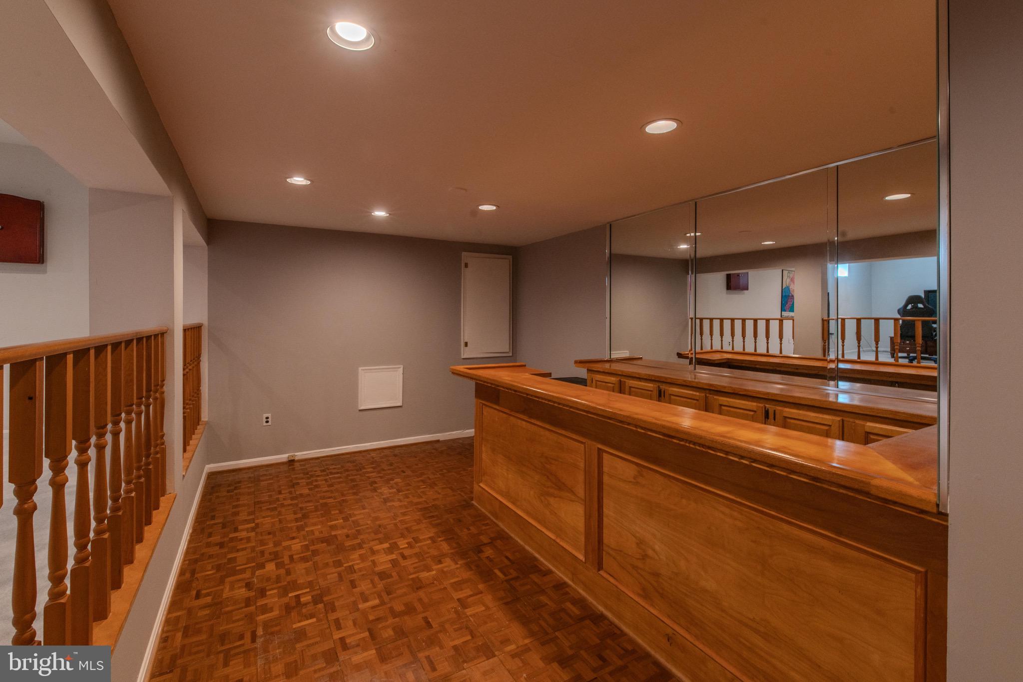 TIMBERLAWN - Residential